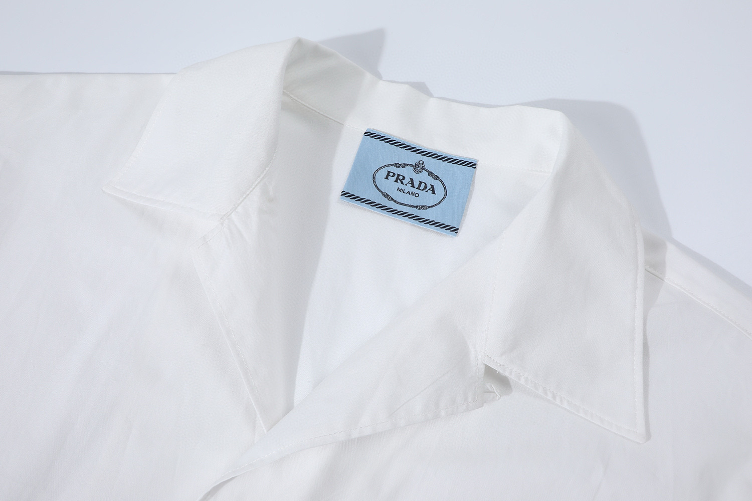 Prada cotton short-sleeved shirt (UCS339-1W7O-F0009）