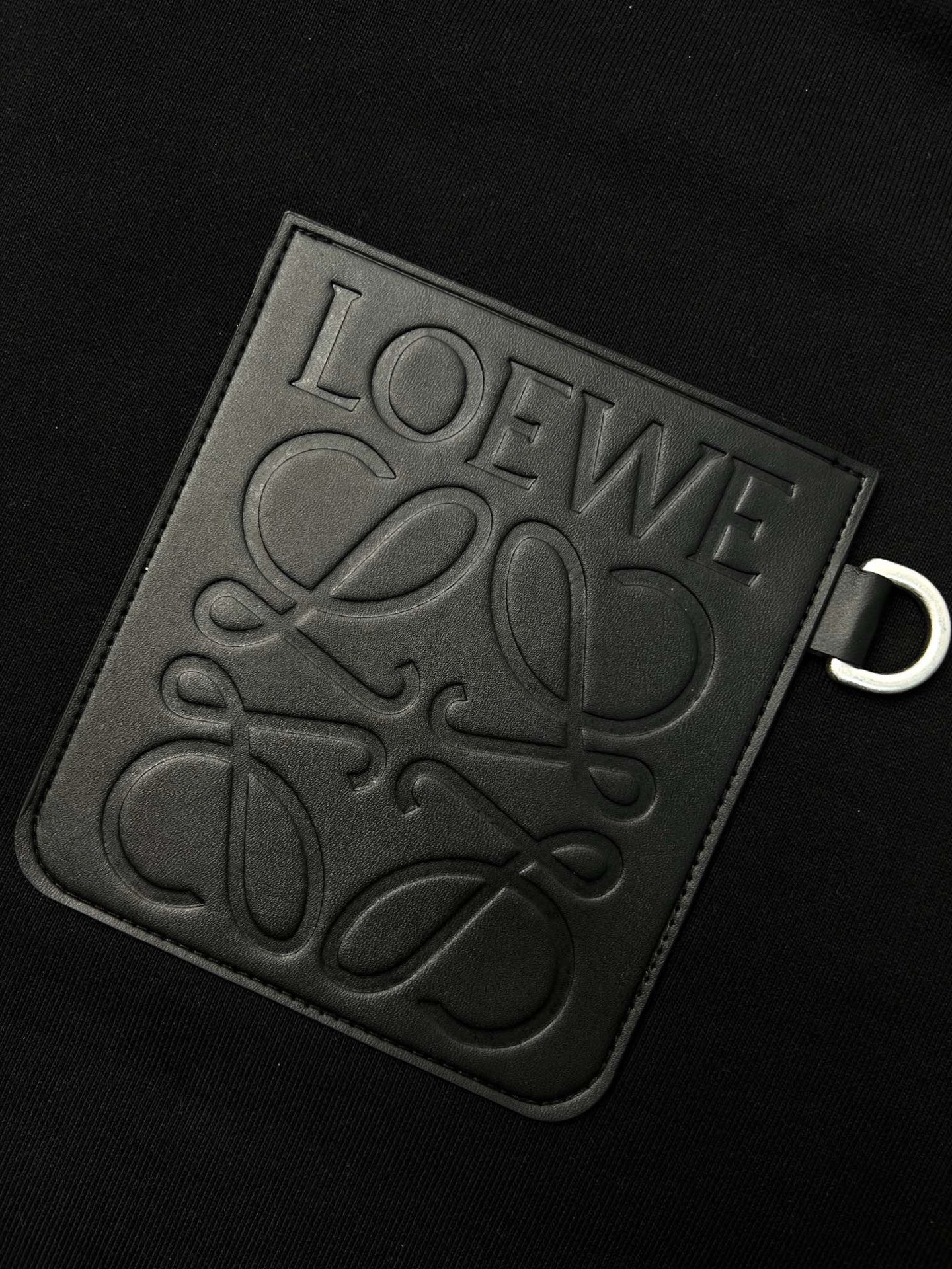 Loewe Anagram Patch Pocket Hoodie Black  (H526Y25X301100）