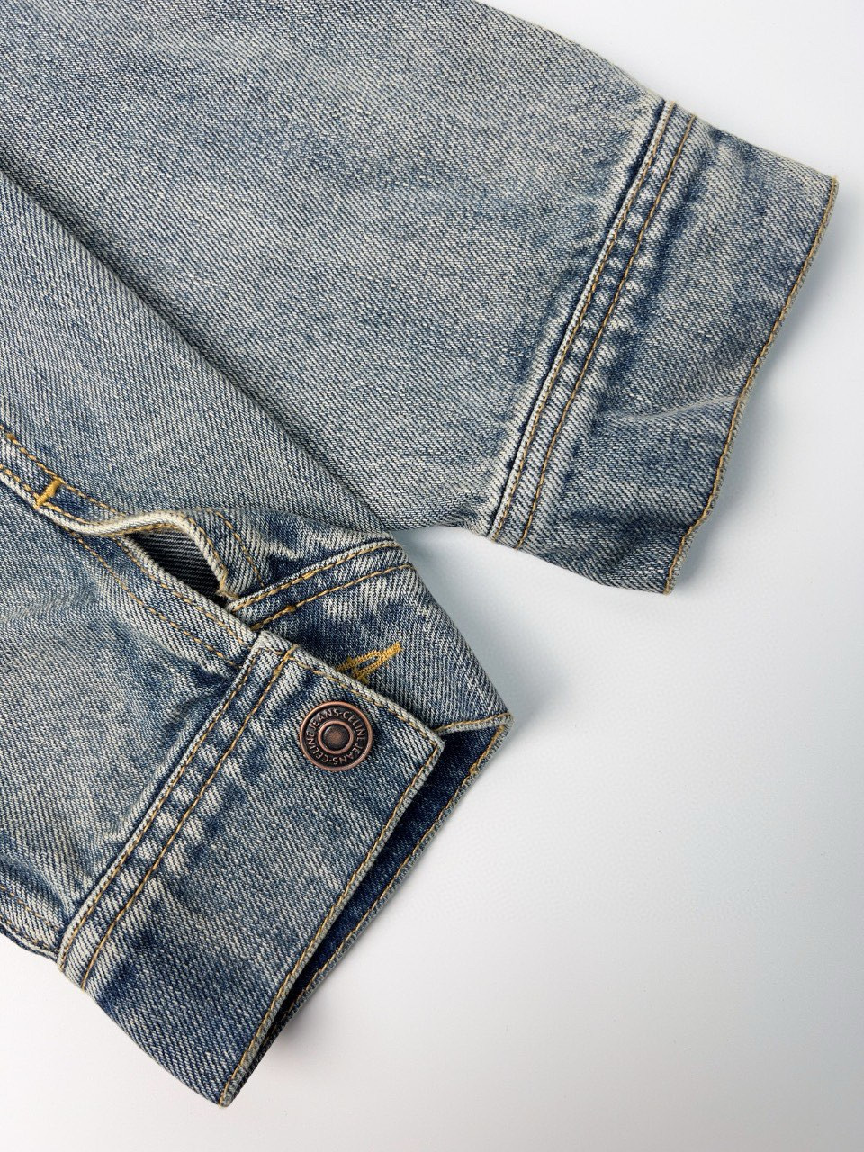 CELINE Trucker jacket / Union wash denim（2Q858930F-07UW）