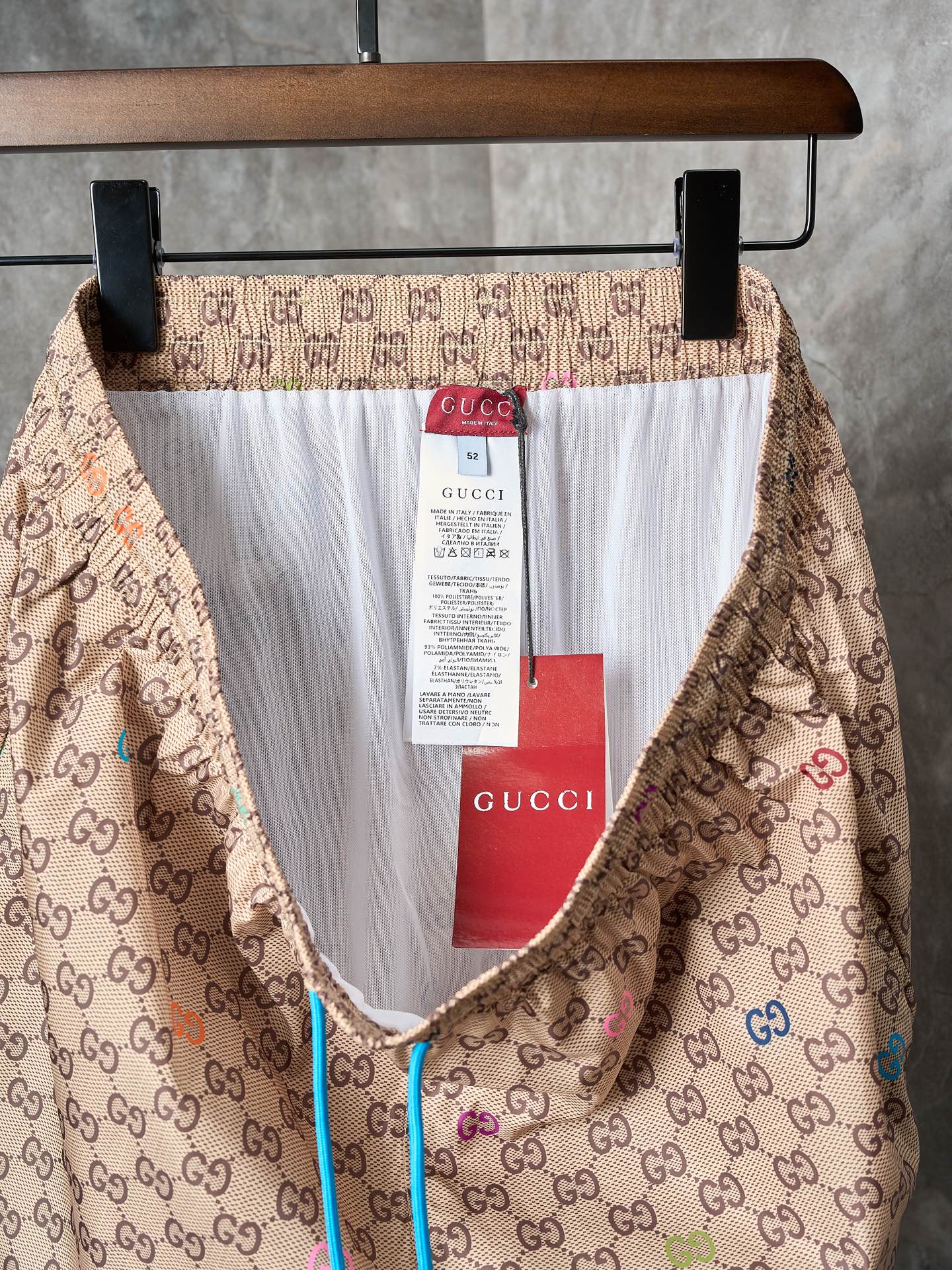Gucci Printed technical poplin swim shorts（833304-XHAKT-2270）