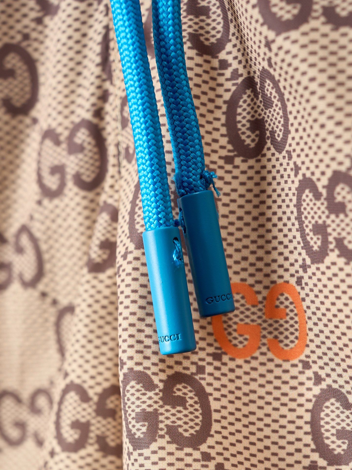 Gucci Printed technical poplin swim shorts（833304-XHAKT-2270）