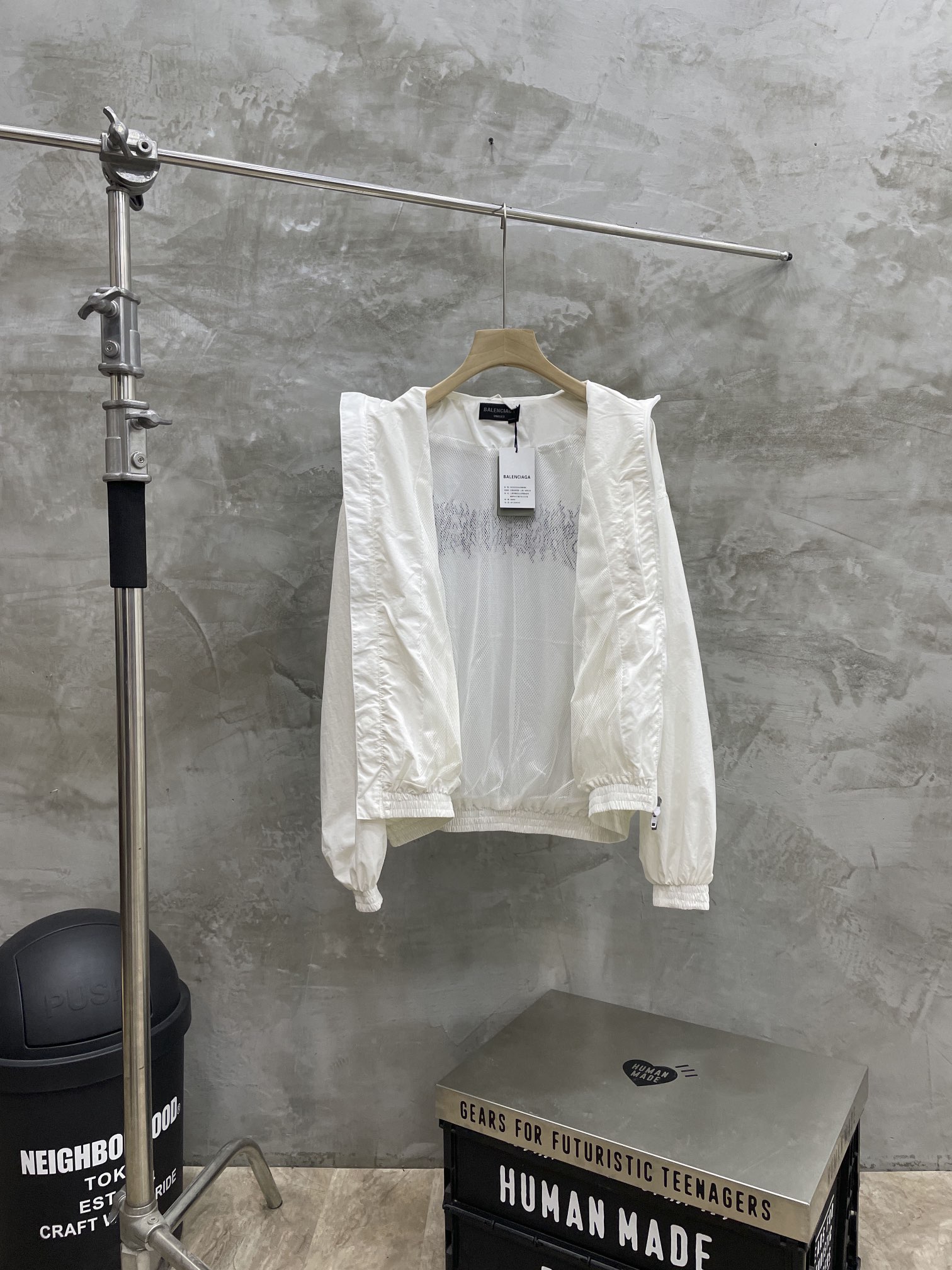 Balenciaga Diy Metal Outline Tracksuit Jacket  (773063TNQ251000）