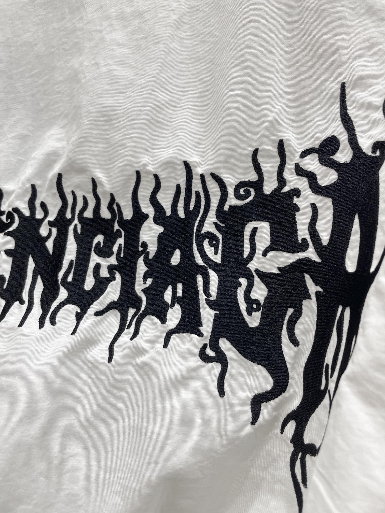 Balenciaga Diy Metal Outline Tracksuit Jacket  (773063TNQ251000）