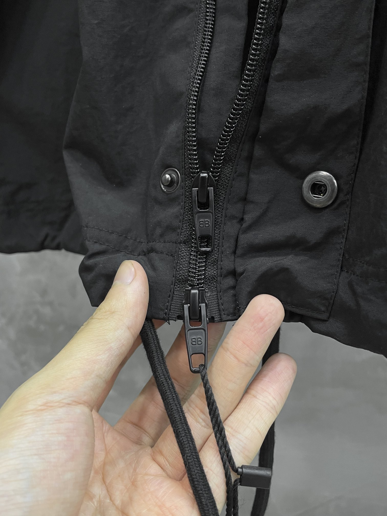 BALENCIAGA STENCIL TYPE TRACKSUIT jacket（783841TPQ381000）