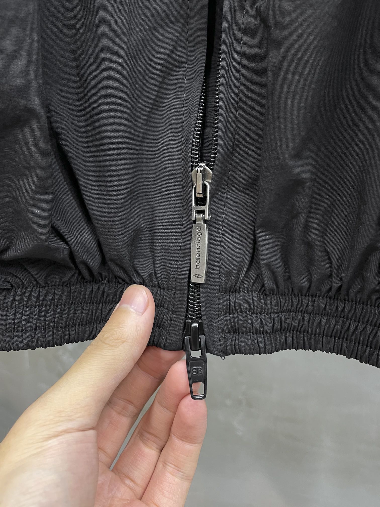 BALENCIAGA STENCIL TYPE TRACKSUIT jacket（783841TPQ381000）