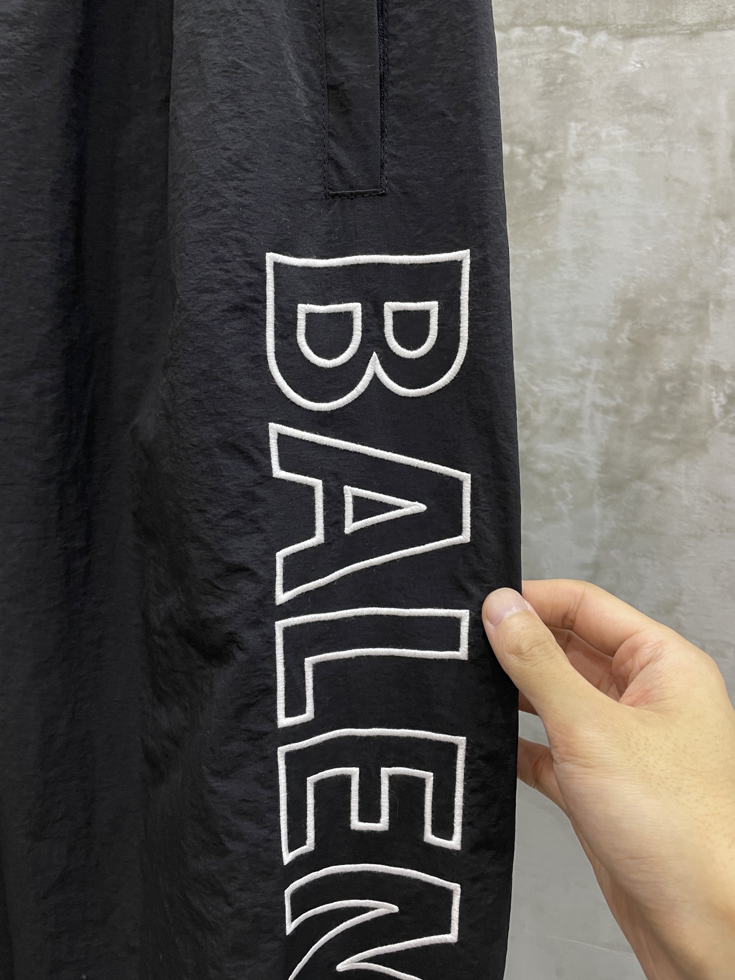 Balenciaga Embroidered Lounge Pants 'Black'（768829TNO791000）