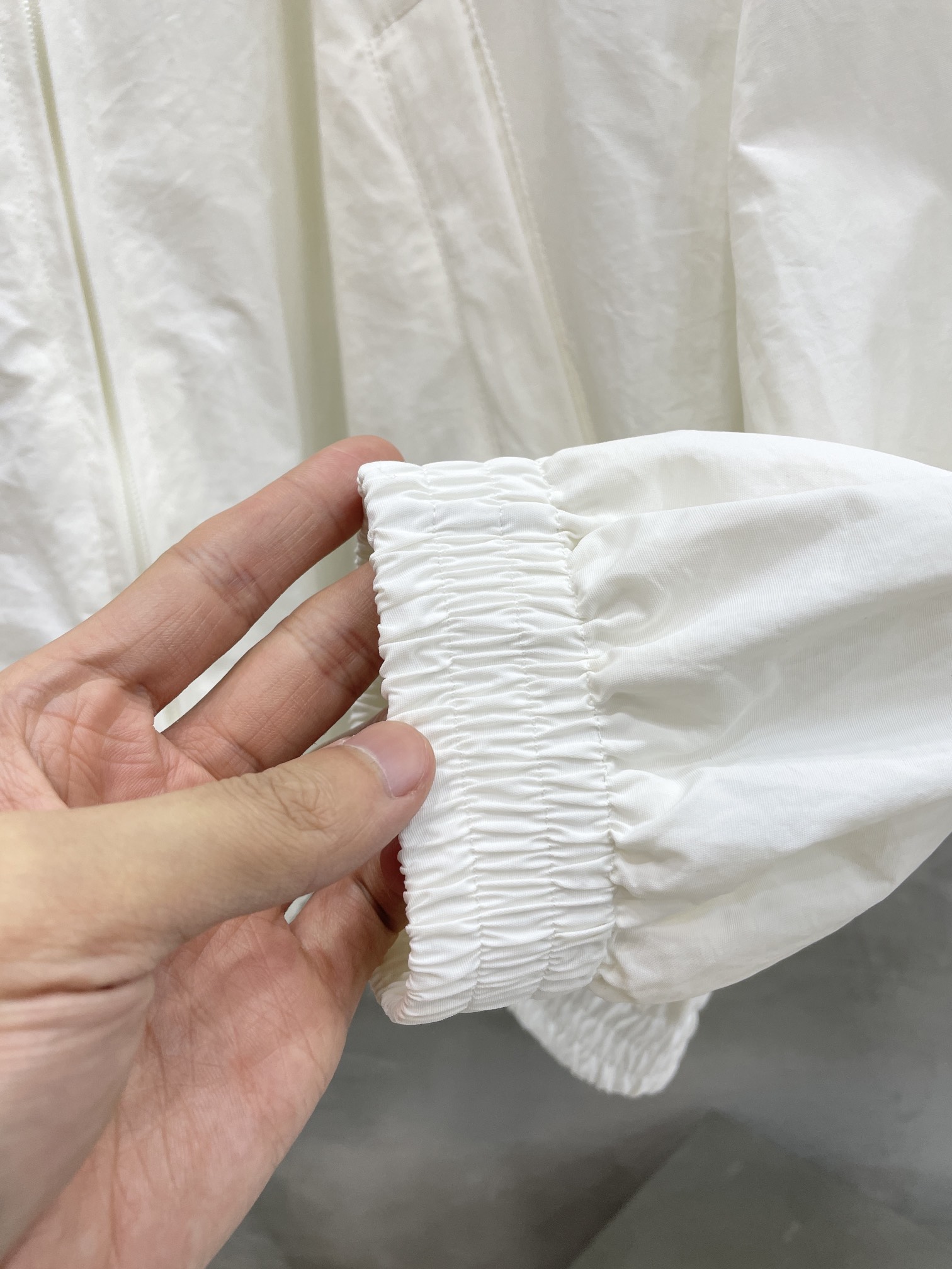 BALENCIAGA 3B SPORTS ICON TRACKSUIT Jacket with Logo (746483TPQ386610）