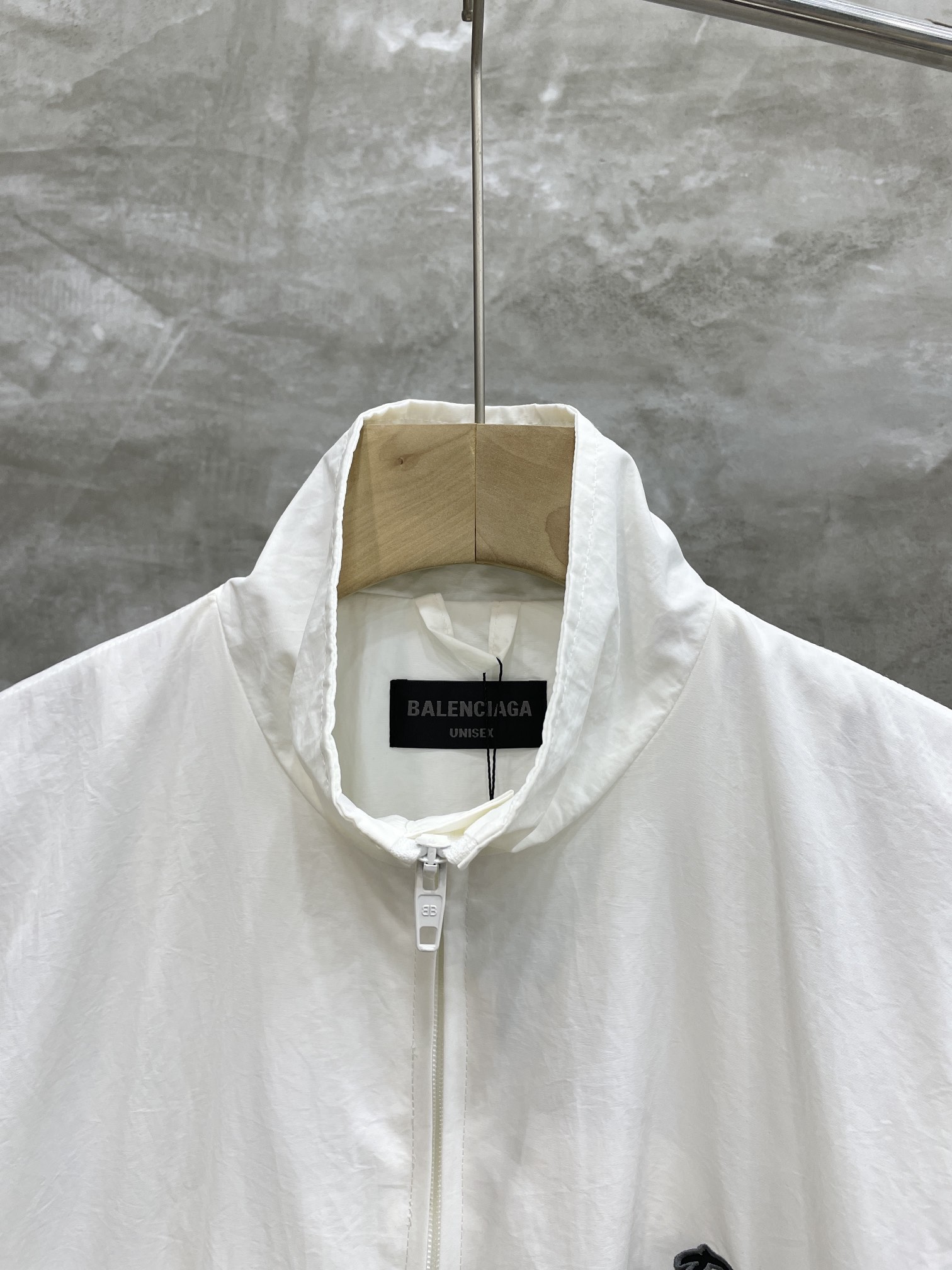 BALENCIAGA 3B SPORTS ICON TRACKSUIT Jacket with Logo (746483TPQ386610）