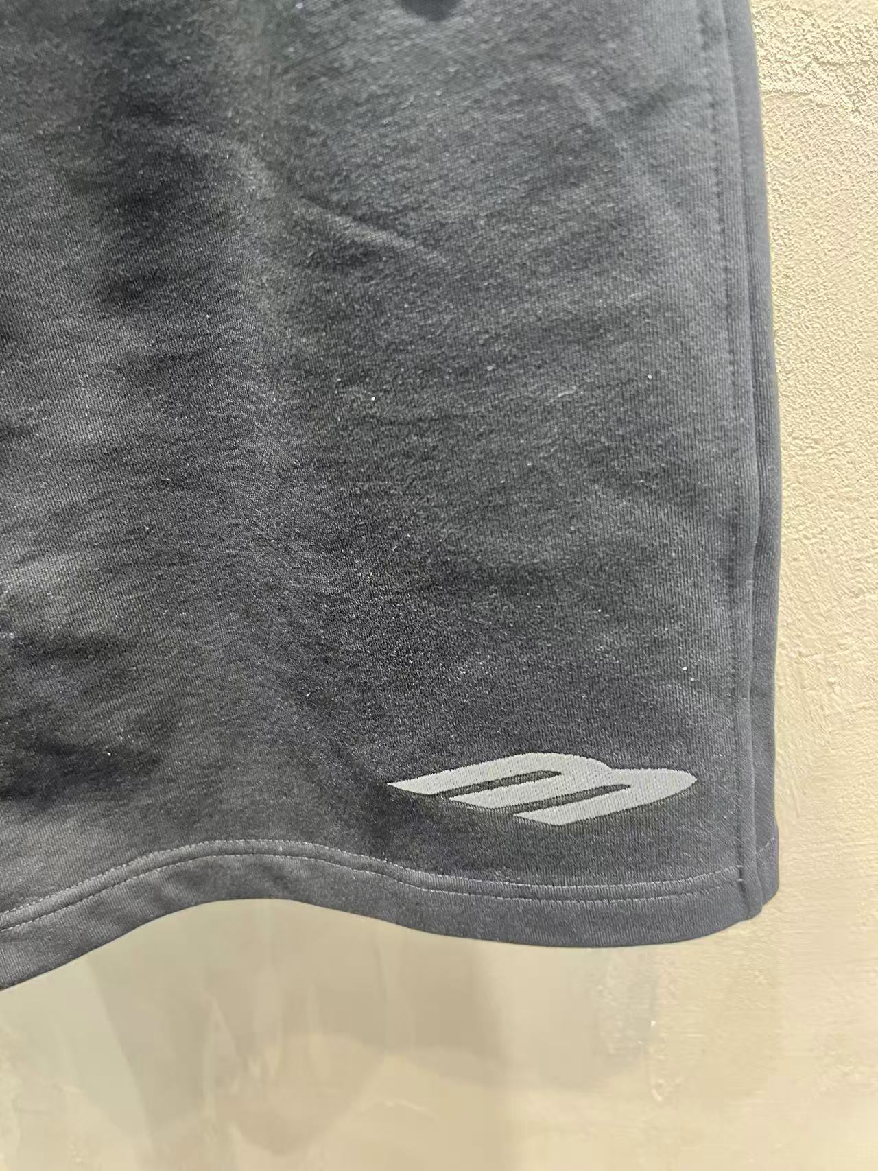 Balenciaga Manchester United 3M Embroidered Capri Pants（857084TTVQ81066）