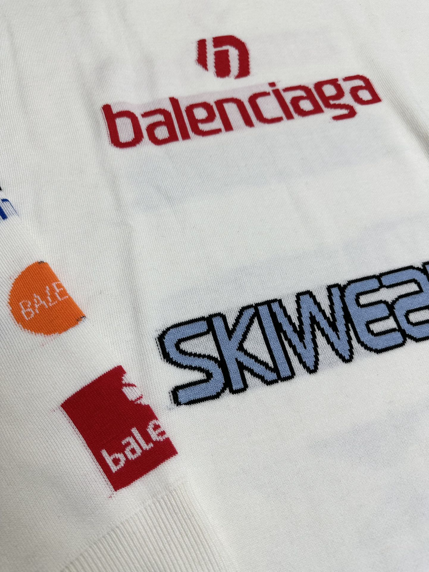 BALENCIAGA Men's Ski Long Sleeve Turtleneck in Black/Multicolor (799917T16962771）