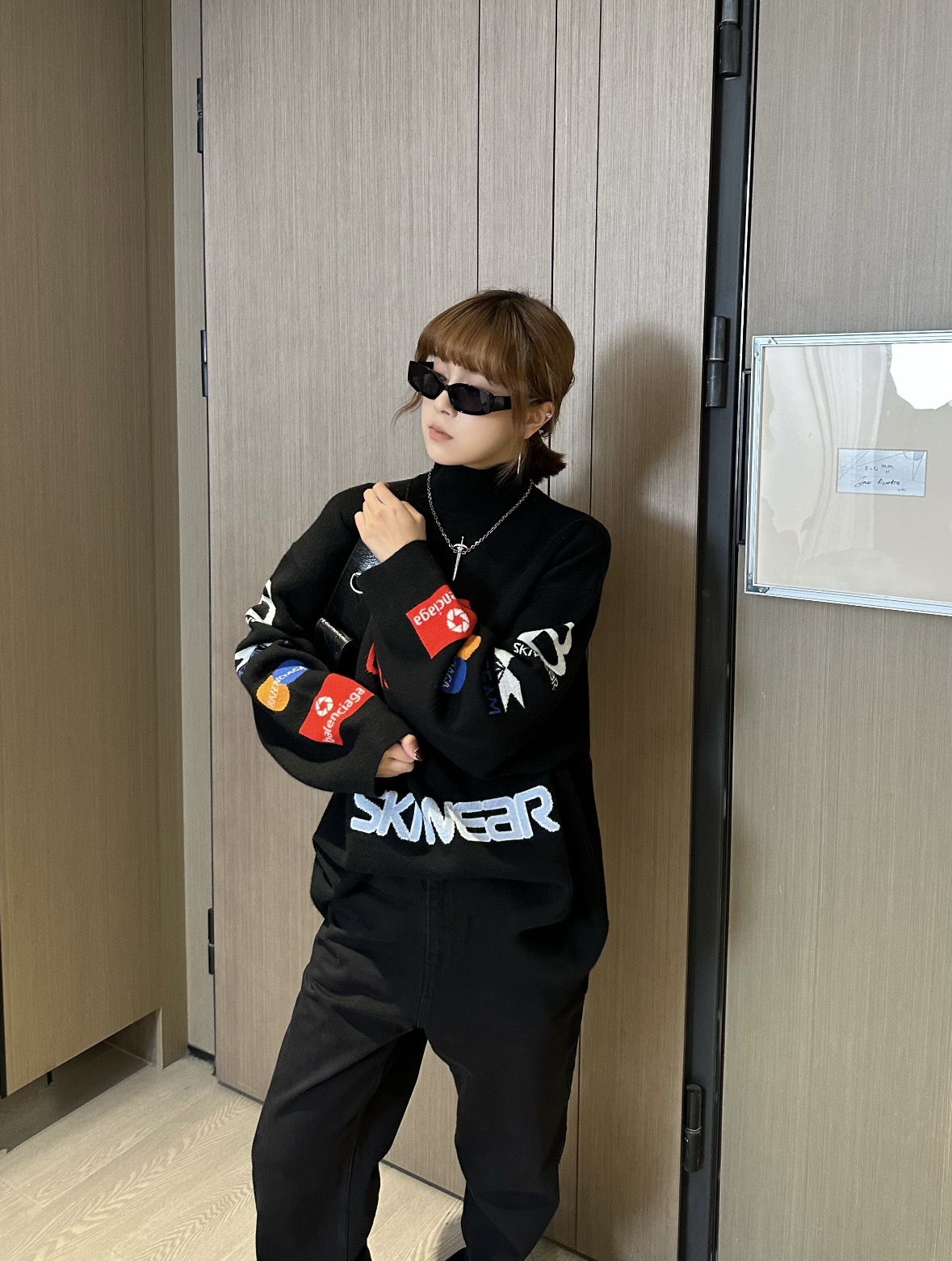 BALENCIAGA Men's Ski Long Sleeve Turtleneck in Black/Multicolor (799917T16962771）