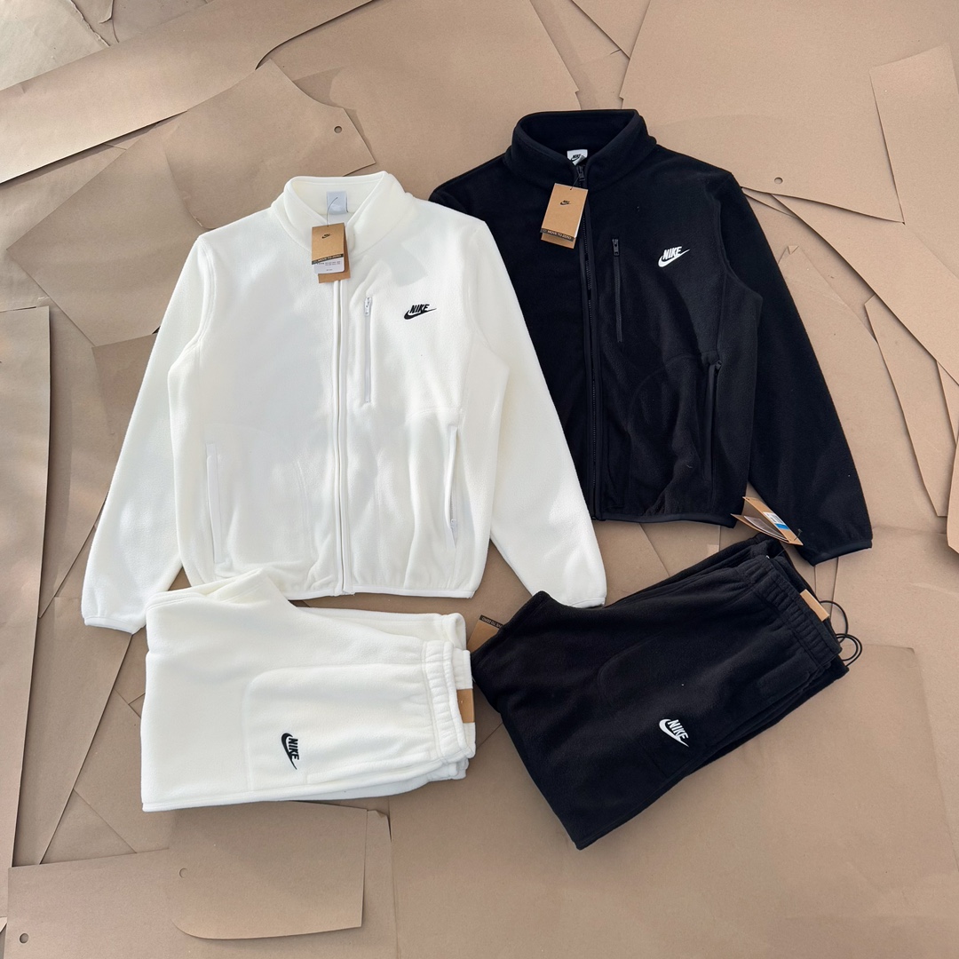 Nike Sportswear Club Men's Fleece Jacket (FZ0889-010）