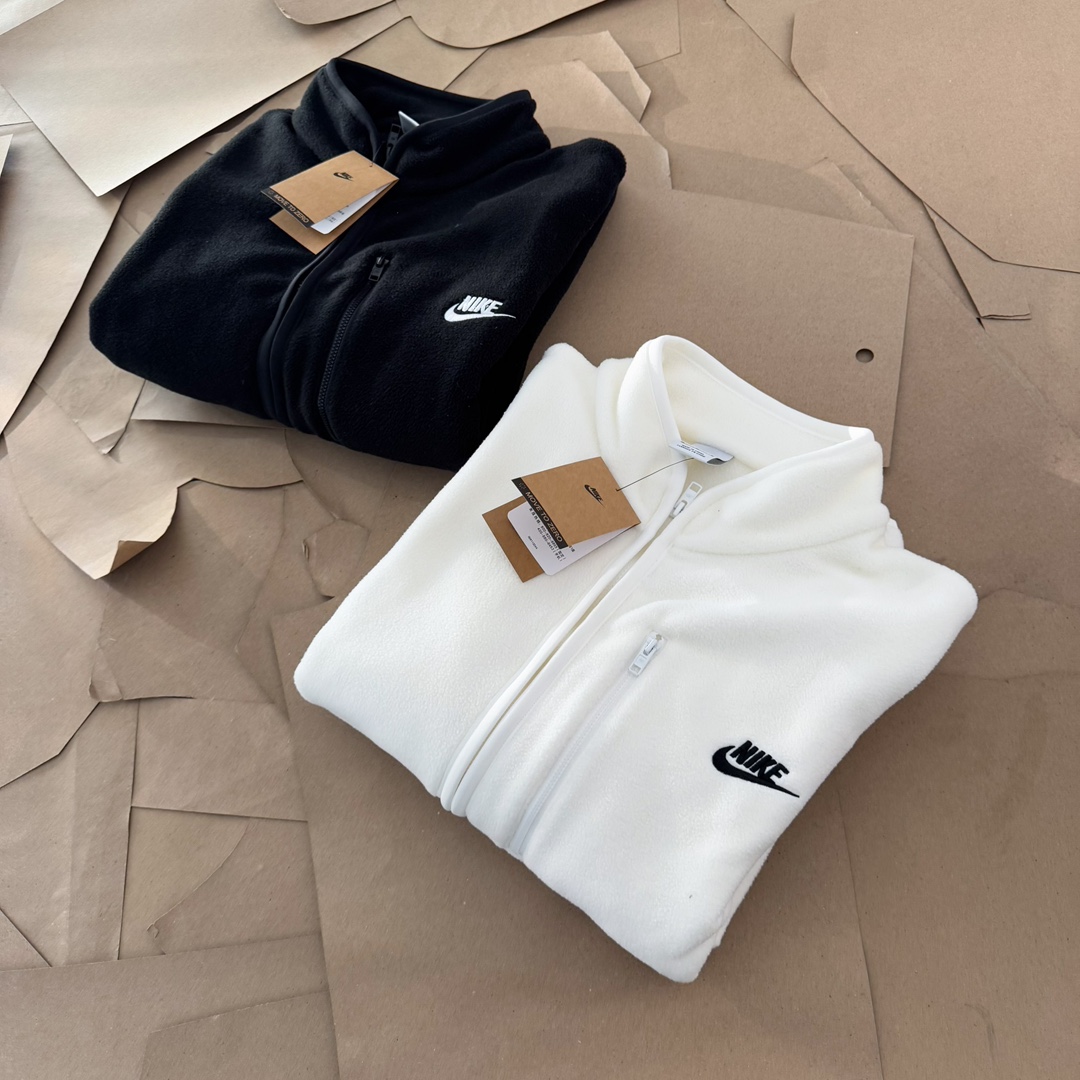 Nike Sportswear Club Men's Fleece Jacket (FZ0889-010）