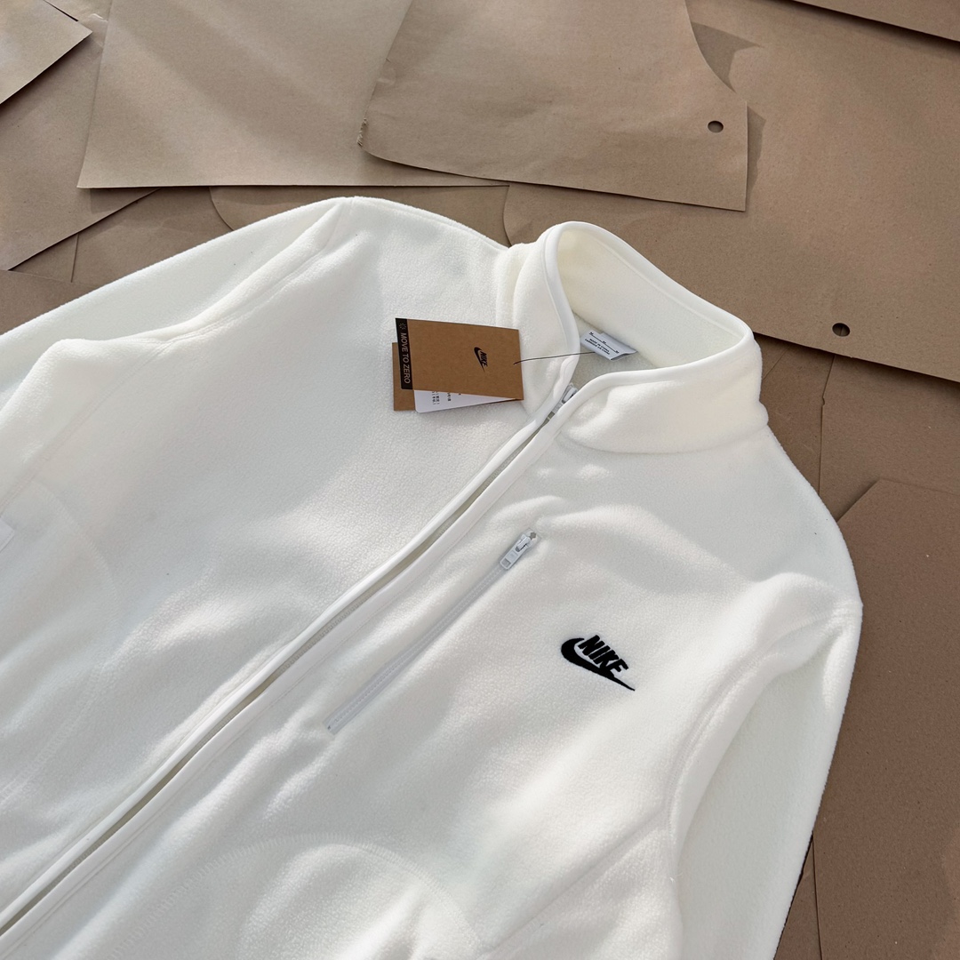 Nike Sportswear Club Men's Fleece Jacket (FZ0889-010）