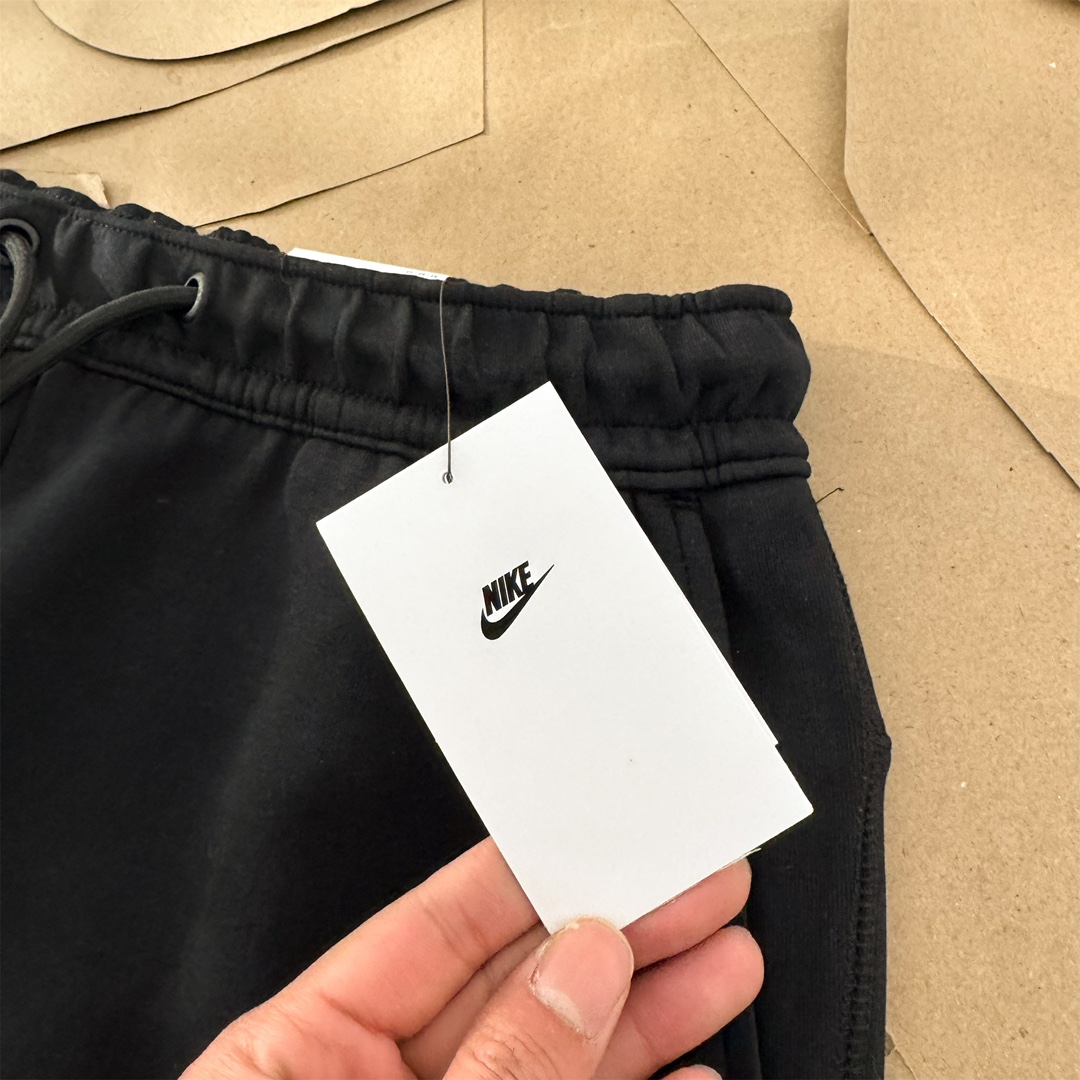 Nike x Central Cee Tech Fleece Jogger Pants "Black"（HQ3749-010）
