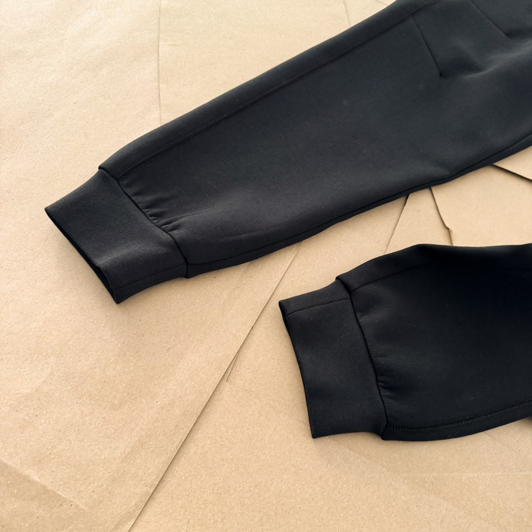 Nike x Central Cee Tech Fleece Jogger Pants "Black"（HQ3749-010）