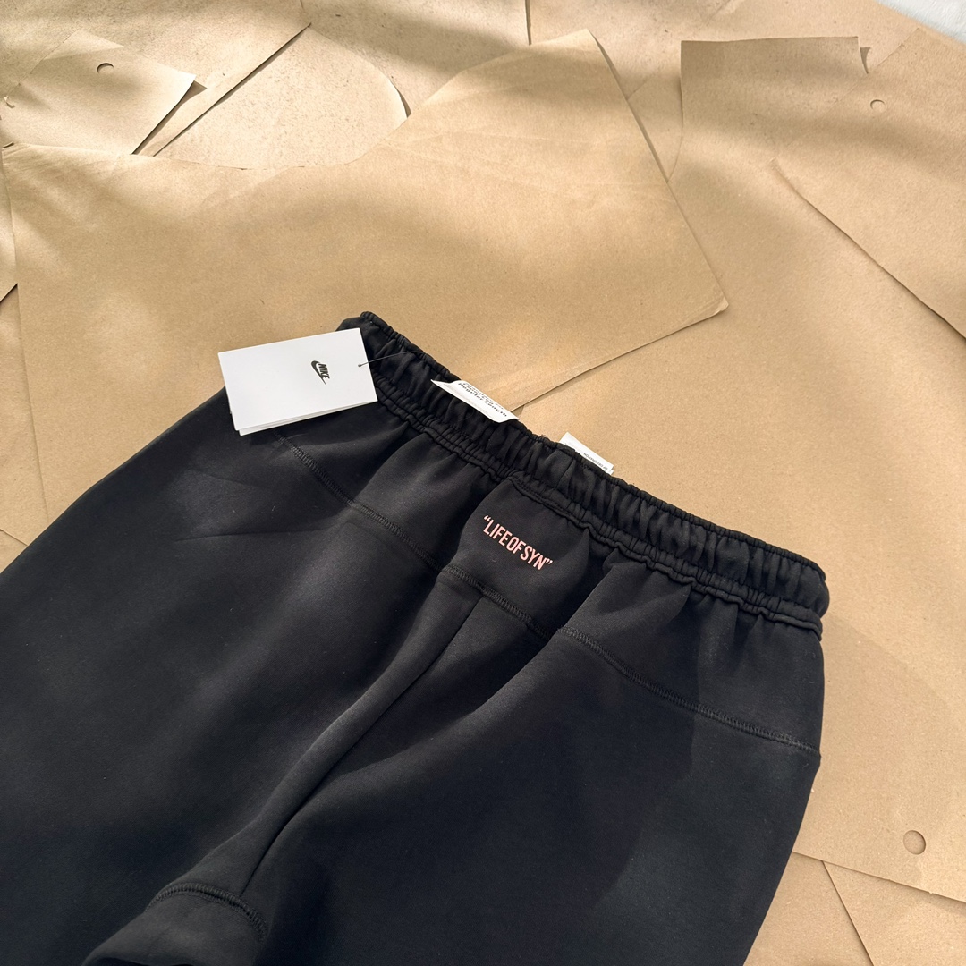 Nike x Central Cee Tech Fleece Jogger Pants "Black"（HQ3749-010）