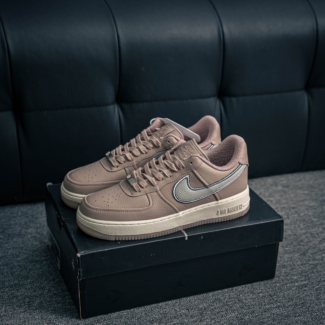 A Ma Maniére × Nike Women's Air Force 1 Low '07 "While You Were Sleeping/WYWS"（HF4084-200）