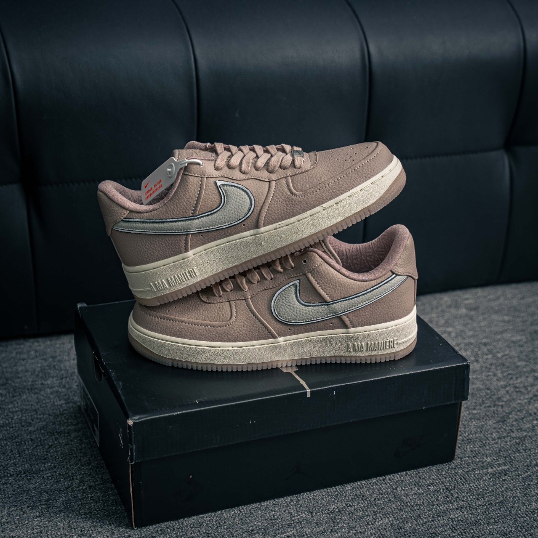 A Ma Maniére × Nike Women's Air Force 1 Low '07 "While You Were Sleeping/WYWS"（HF4084-200）