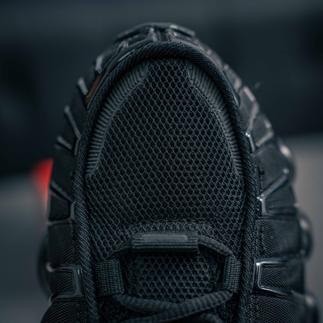 Nike Shox TL "Black/Racer Blue"（AV3595-007）