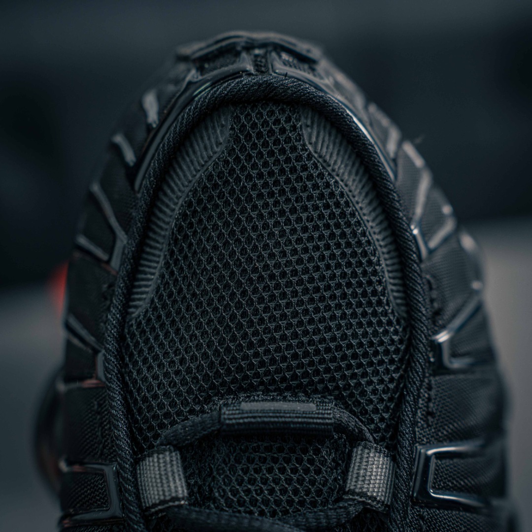 Nike Shox TL "Black/University Red/Metallic Silver"（CN0151-003）