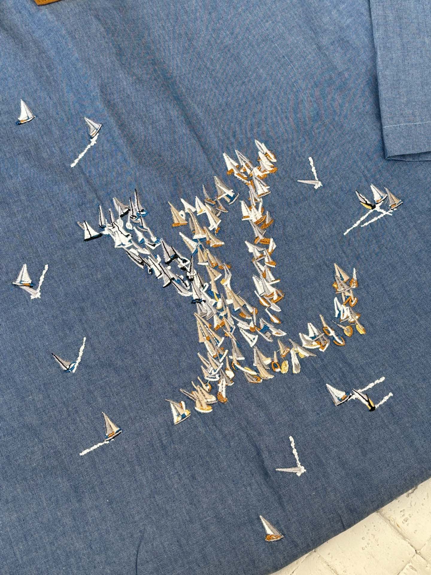 Louis Vuitton Embroidered Short Sleeve Yacht Shirt（1AHVW0）