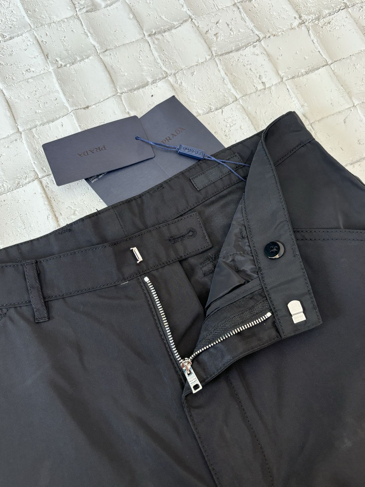 PRADA CHINO PANTS（SPH471-11BZ-F0002-S-OOO）