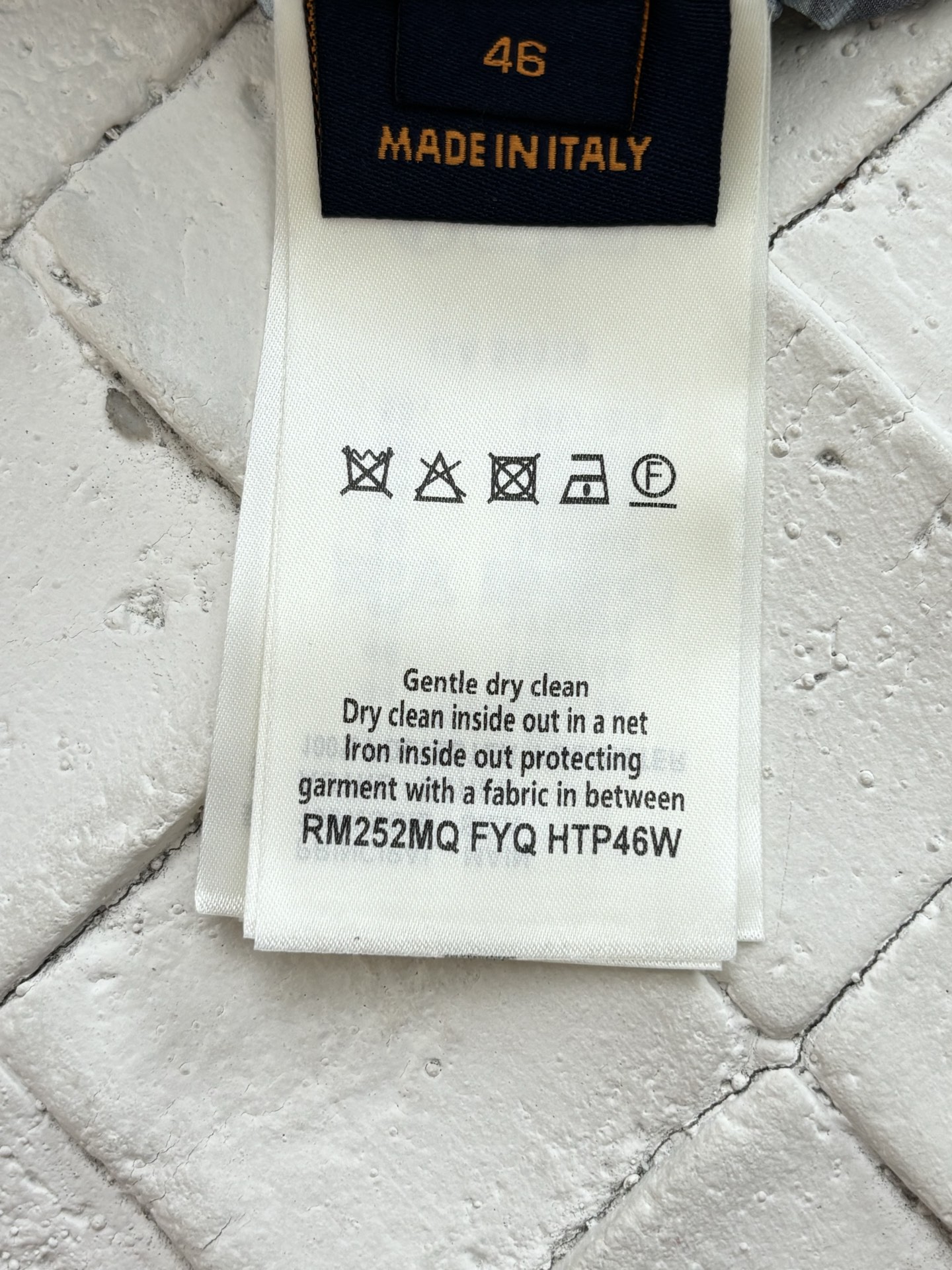 LOUIS VUITTON Damier silk shirt（1AHVXV）