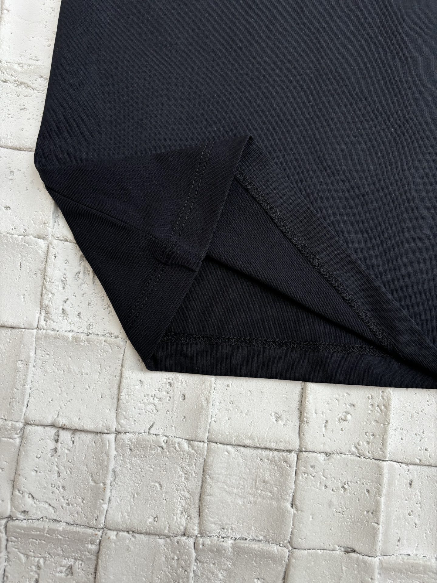 LOEWE Relaxed fit T-shirt in cotton Black（H526Y22XCM-1100）