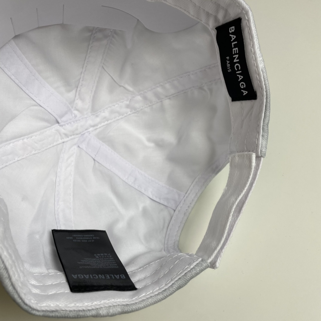 Balenciaga baseball cap（766859410B29060）