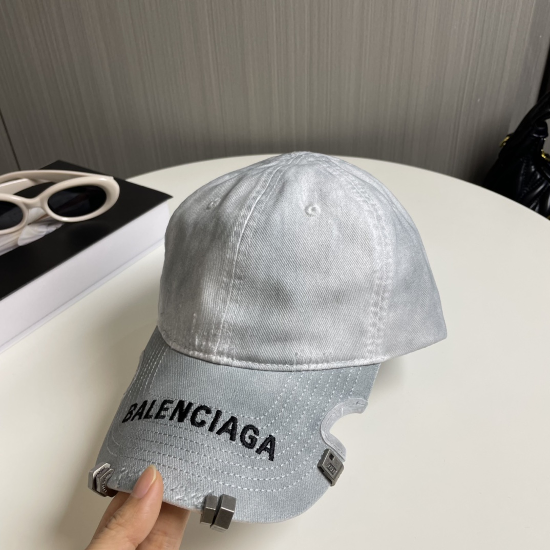 Balenciaga baseball cap（766859410B29060）