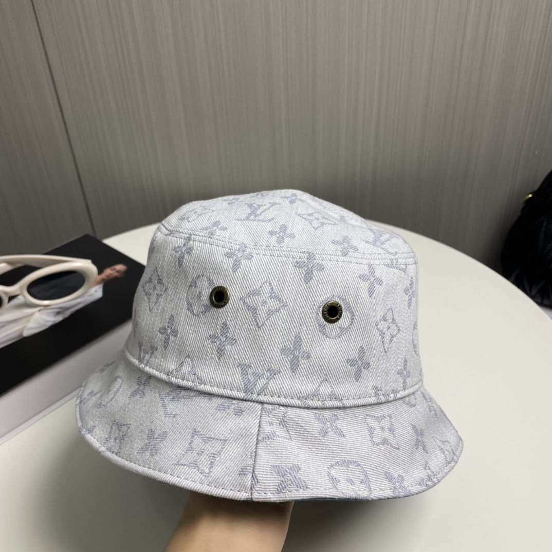 LOUIS VUITTON Double-sided bucket hat（M76212）