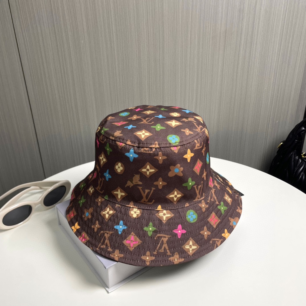 LOUIS VUITTON Double-sided bucket hat（M7466M）