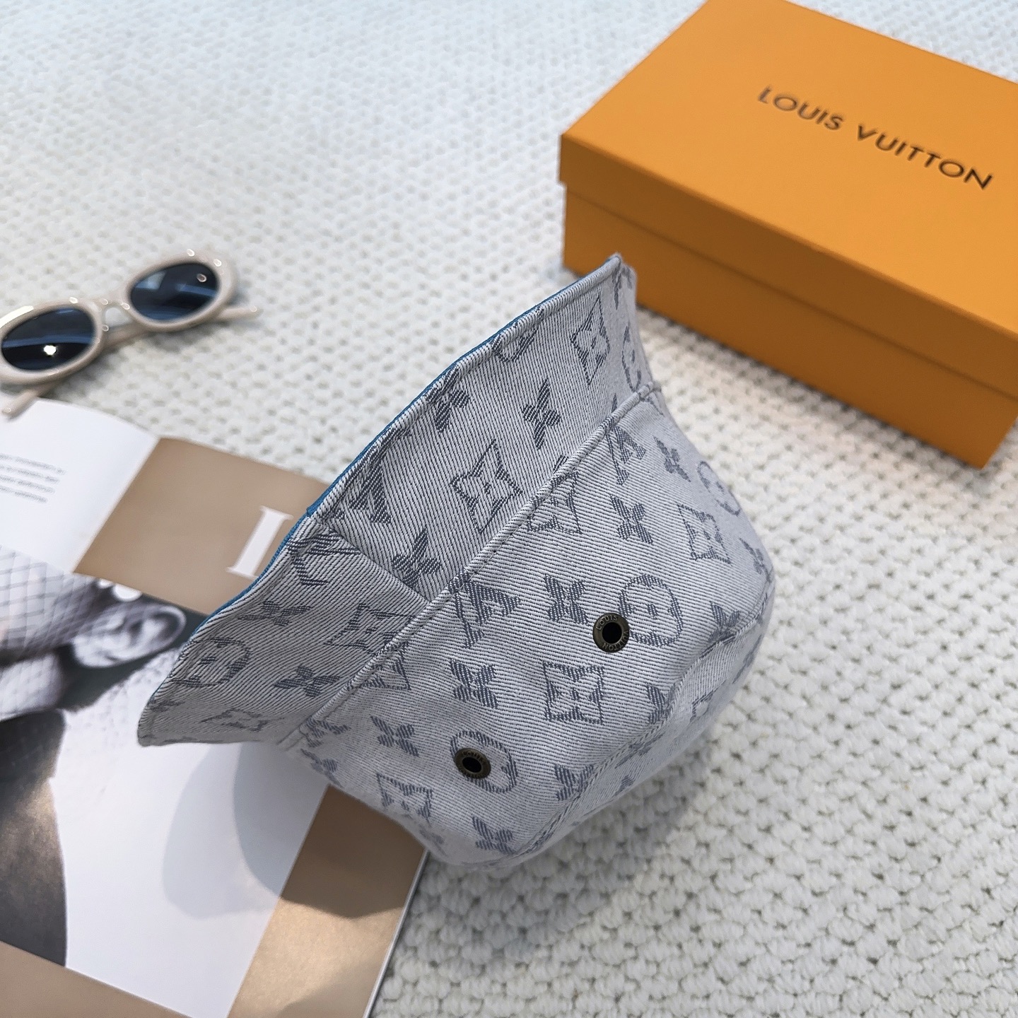 Louis Vuitton Monogram Essential Bucket Hat（M78772）