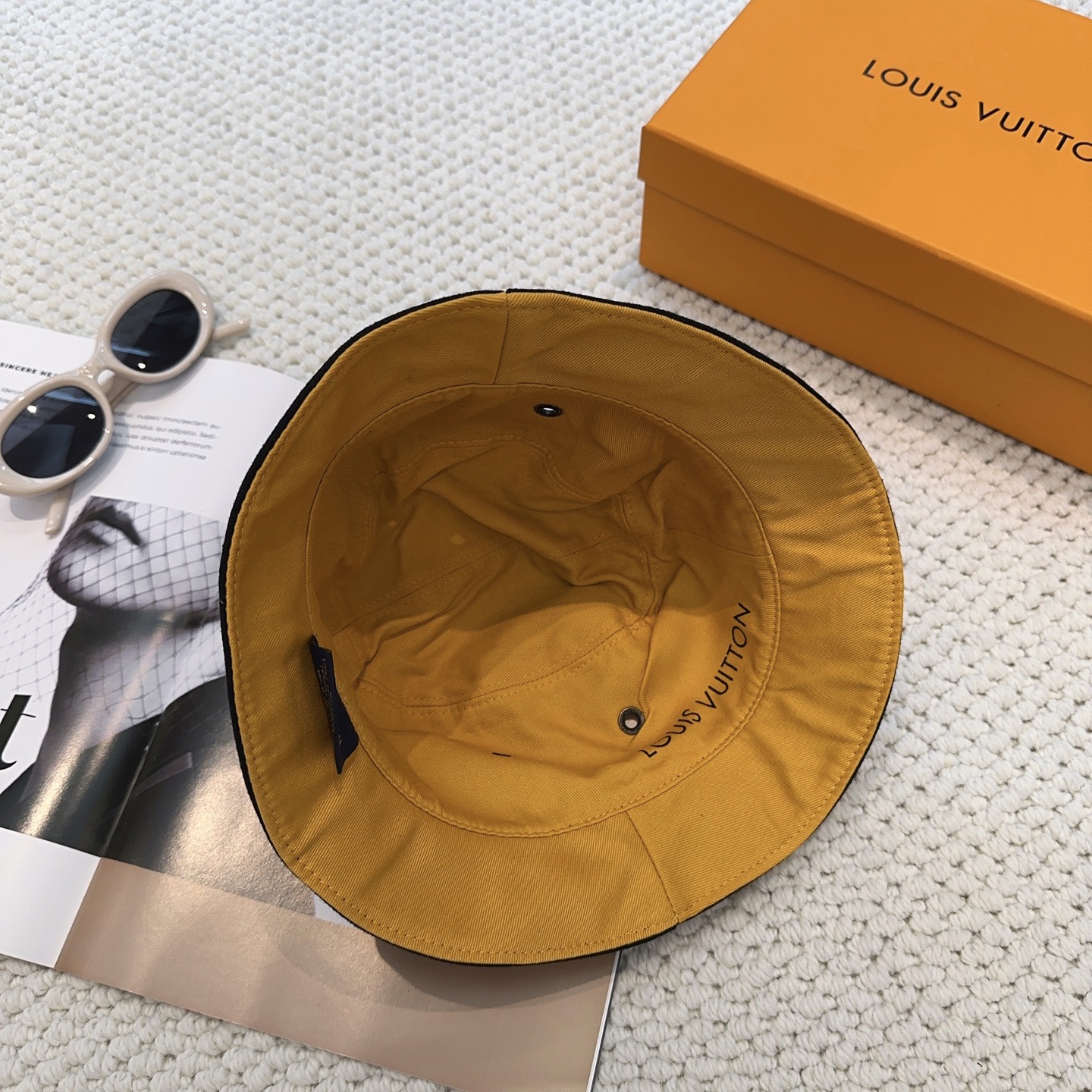 Louis Vuitton Monogram Essential Bucket Hat（M78772）