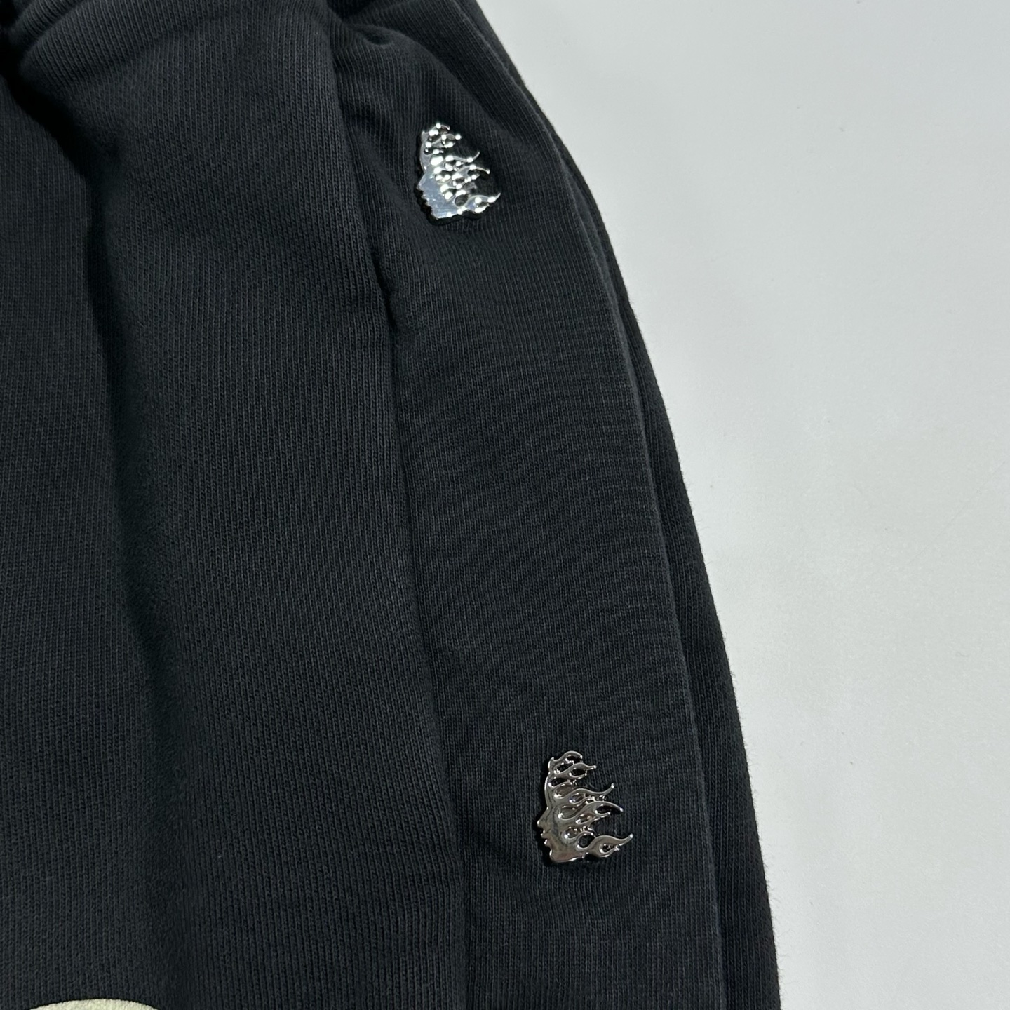 Hellstar Snap Shorts 'Black'（9357100000202SS）