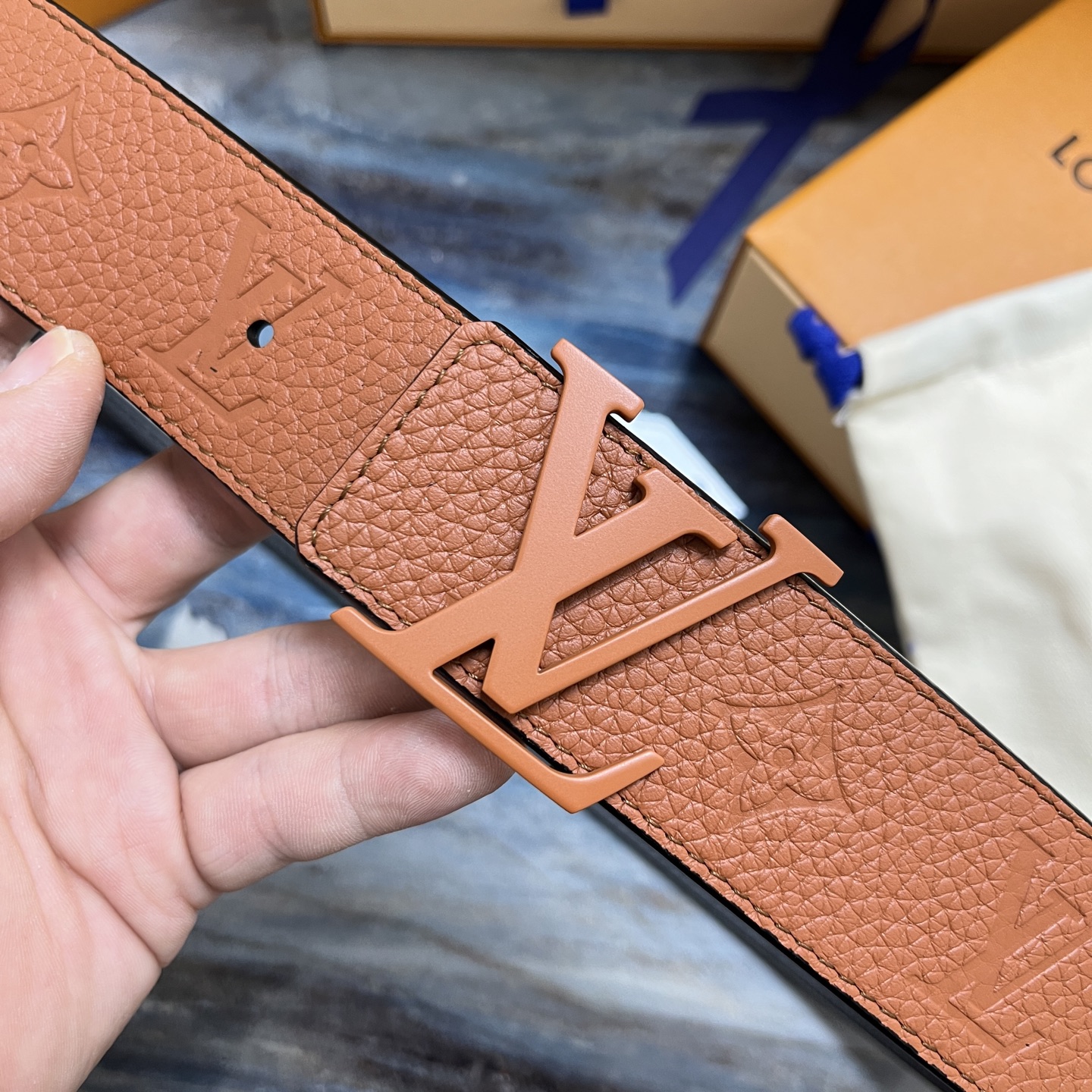 Louis Vuitton Initiales Taurillon Monogram 40mm leather jacket（M4512V）