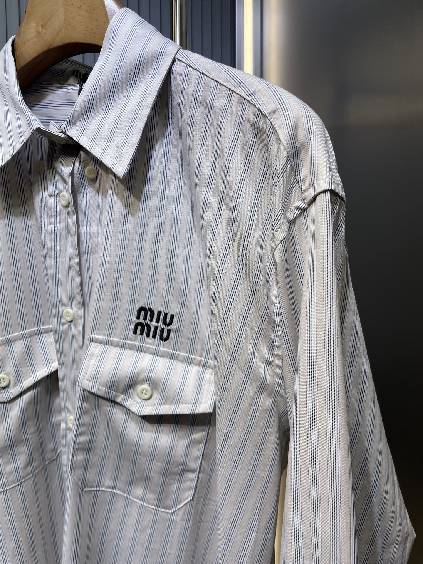 Miu Miu Poplin Shirt（MK1830-14H3-F03QI-S-OOO）