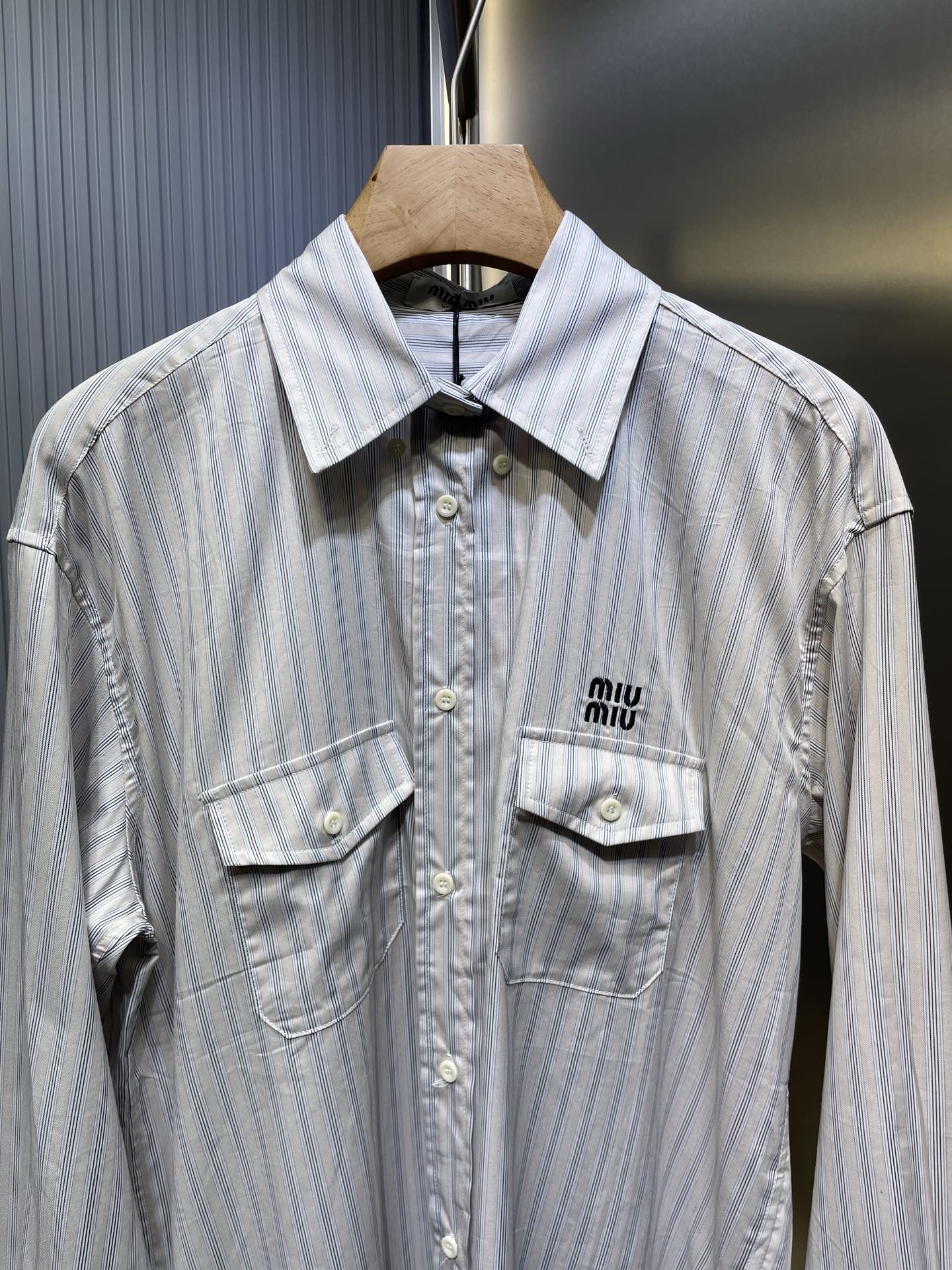 Miu Miu Poplin Shirt（MK1830-14H3-F03QI-S-OOO）