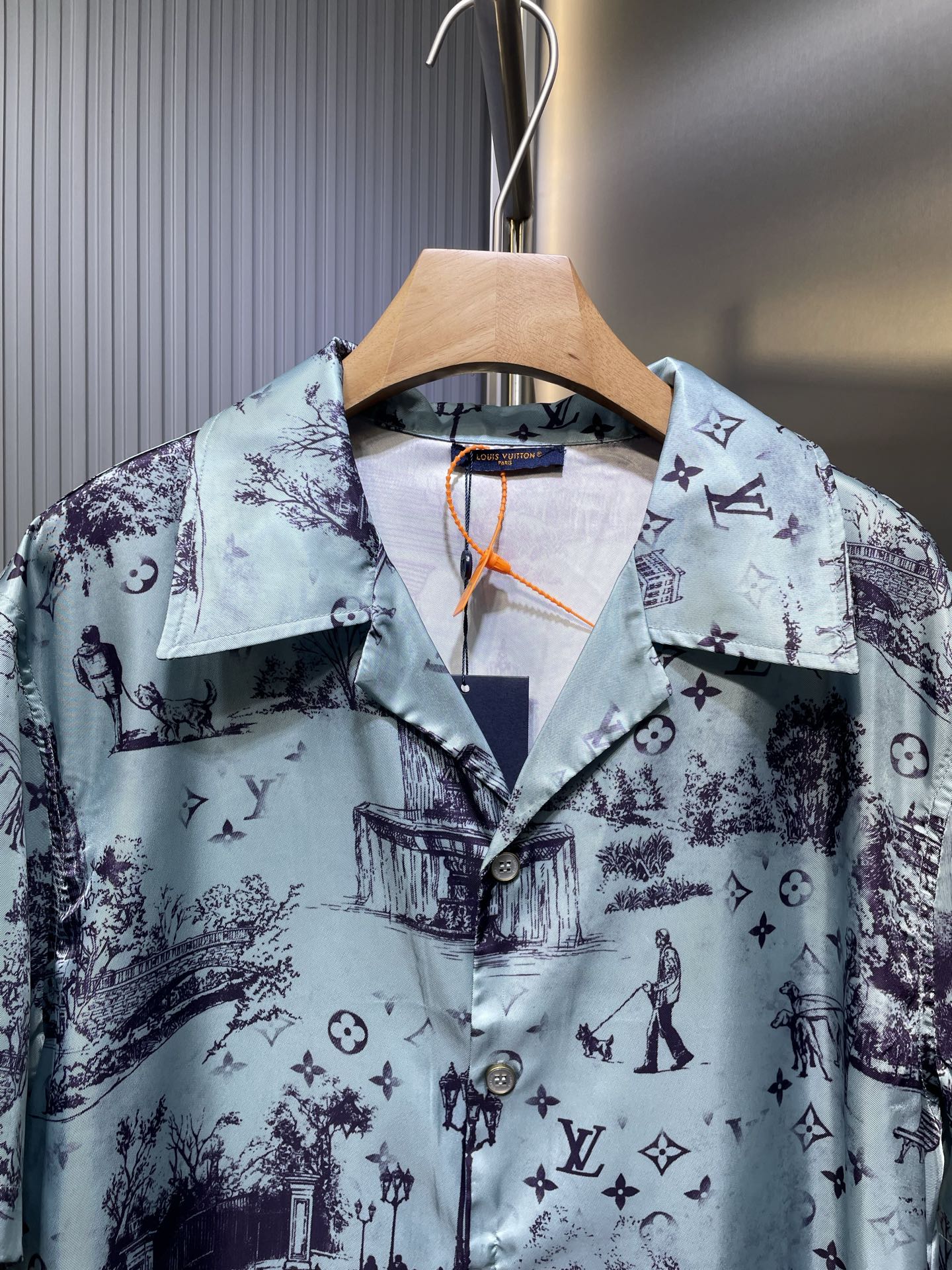 Louis Vuitton Silk Shirt（1AGJO6）