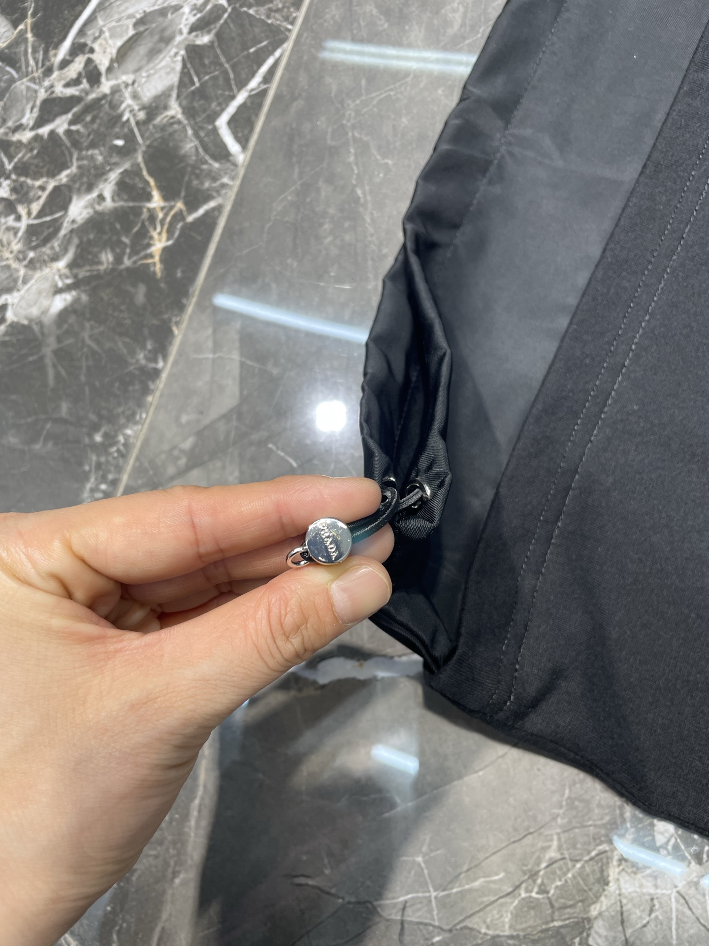 PRADA Crew neck short sleeve T-shirt（UJN742-10VP-F0806-S-202）