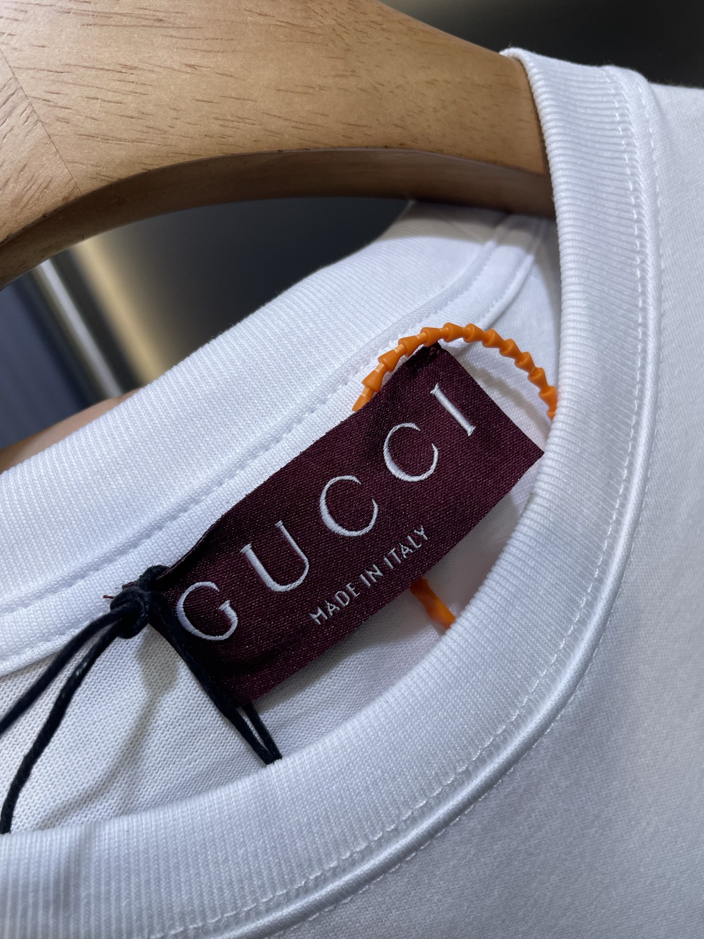 GUCCI T-Shirt（796395-XJG29-9692）