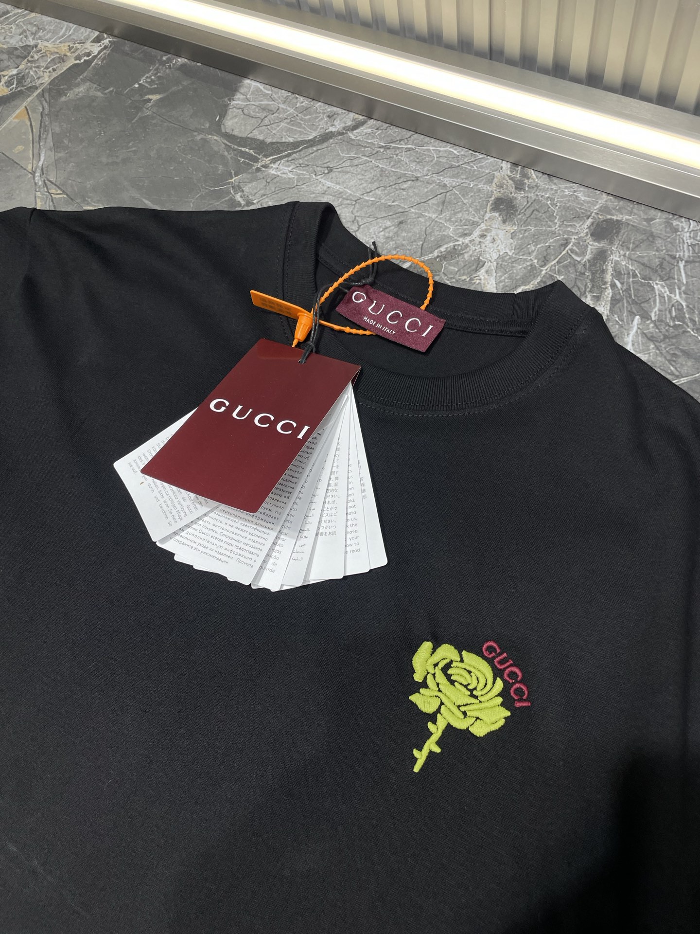 GUCCI T-Shirt（796395-XJG29-9692）