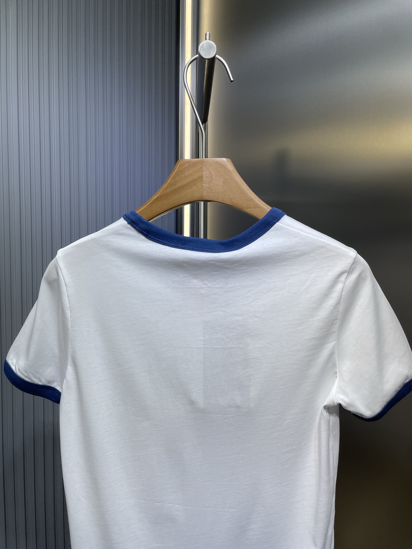 GUCCI Cotton jersey T-shirt with print in white（813753-XJG5V）