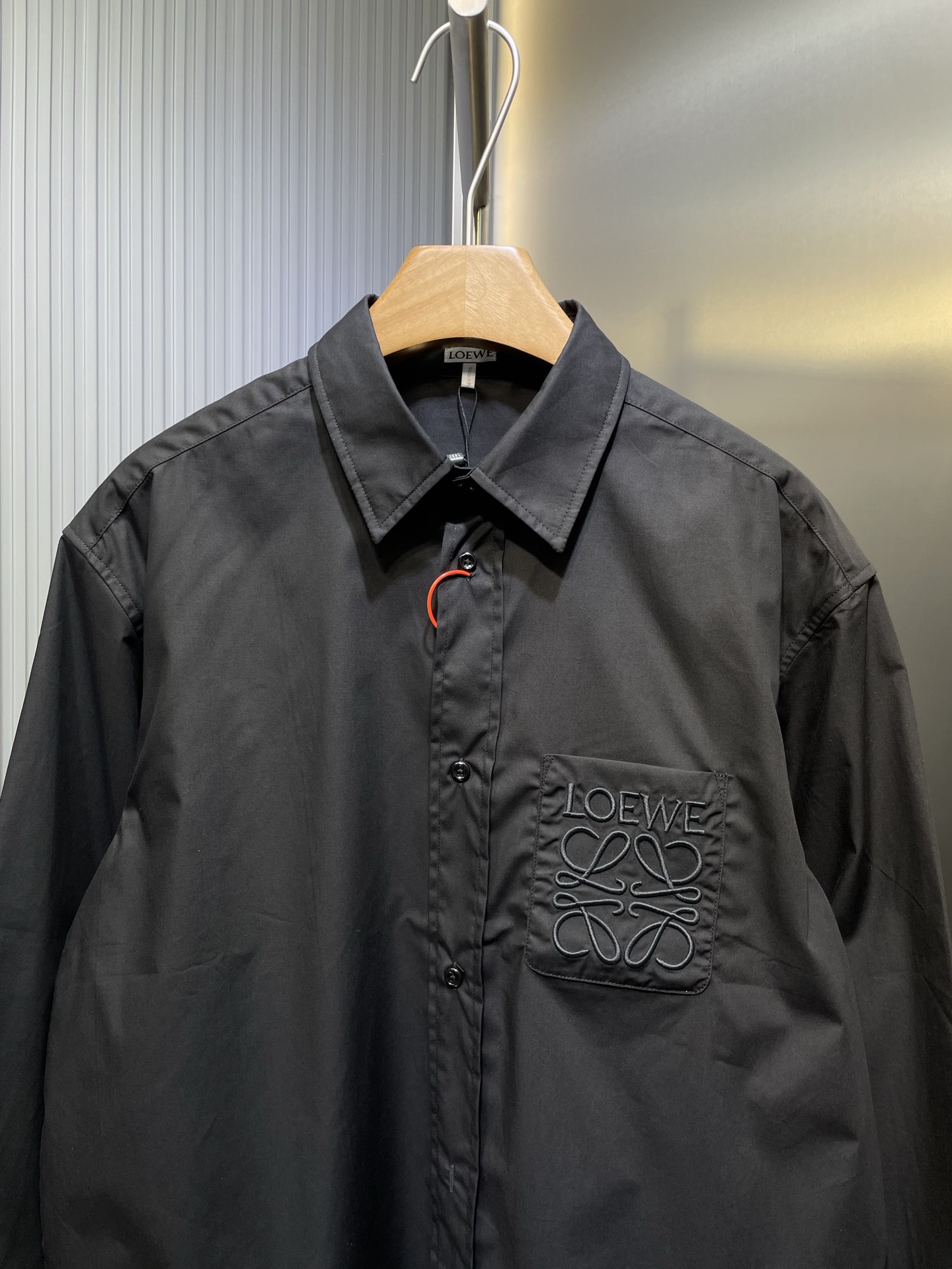 LOEWE Anagram embroidered buttoned shirt（H526Y05WDX）