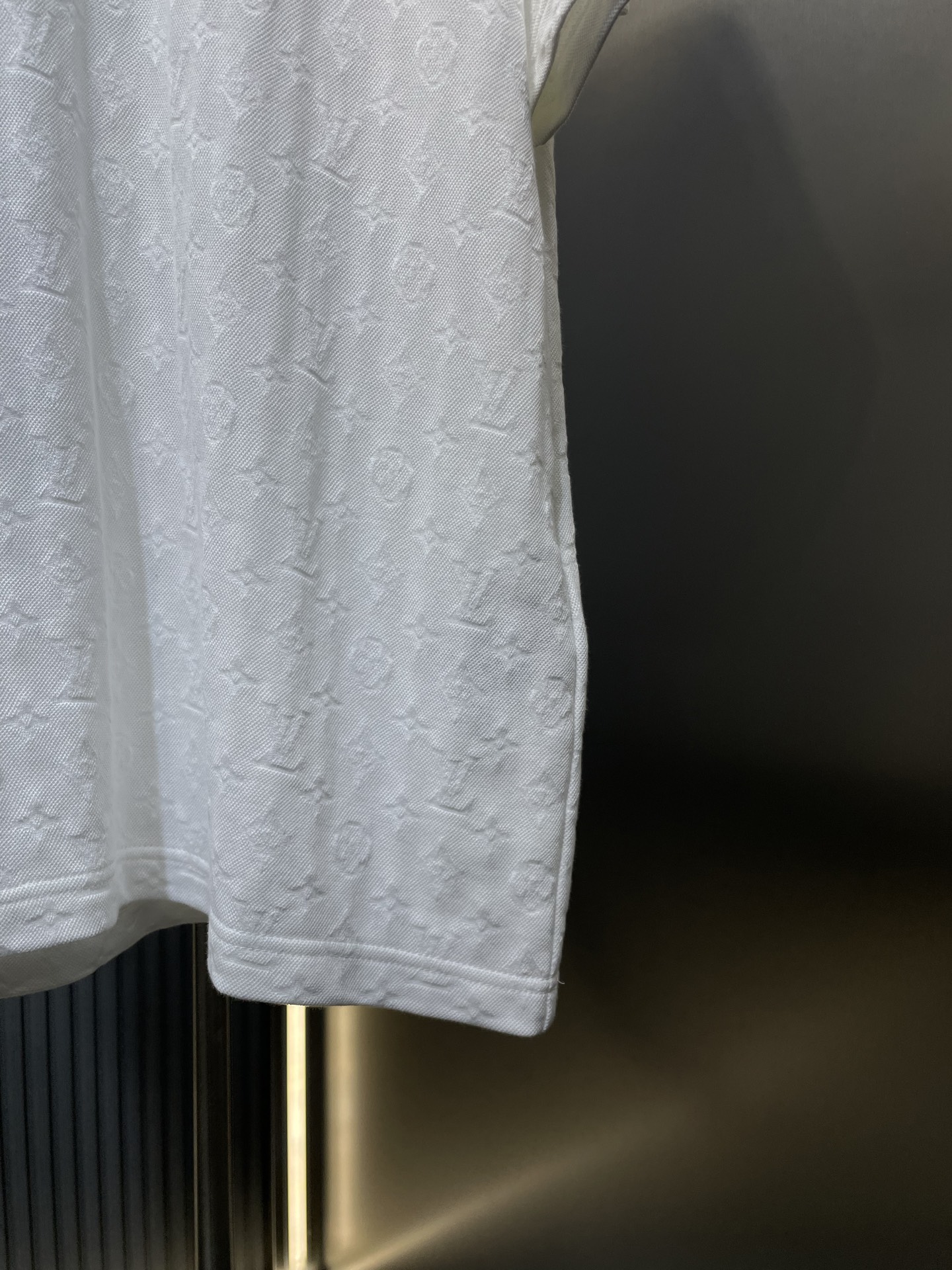 Louis Vuitton Monogram Fil Coupe Cotton T-Shirt（1AFQ51）