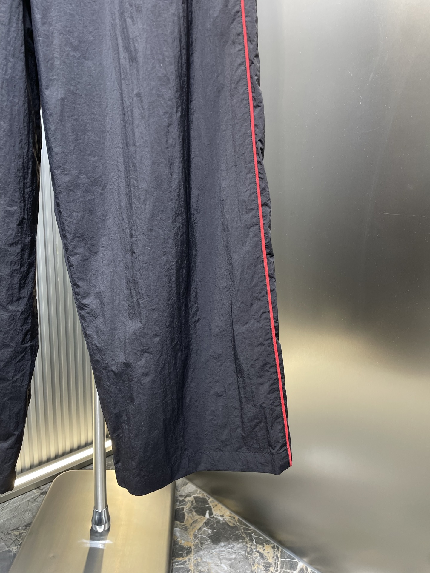 BALENCIAGA Black Trousers - Track Pants Men (814573TRO321000）