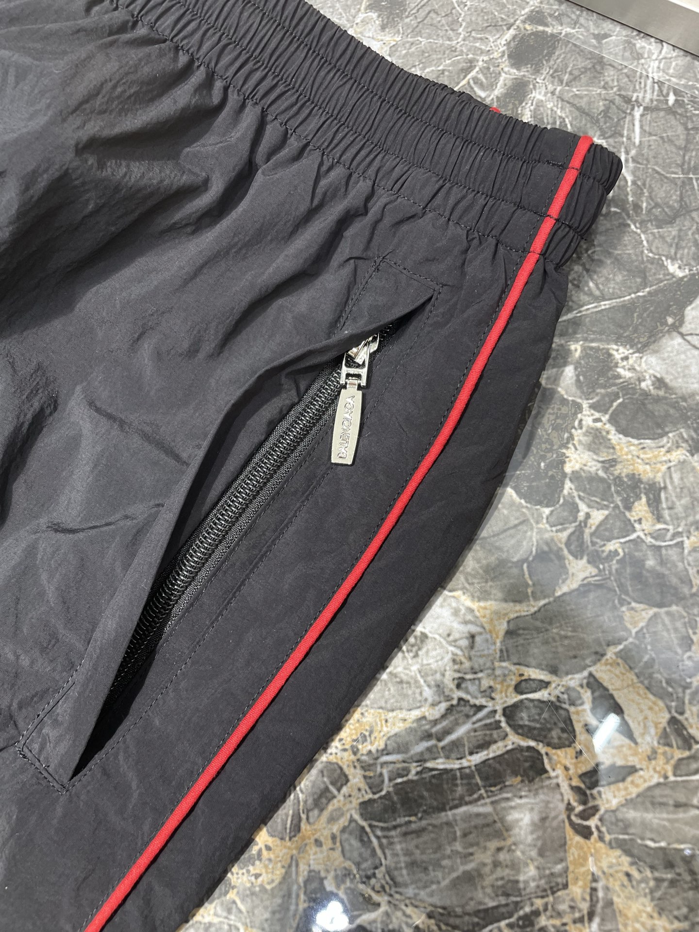 BALENCIAGA Black Trousers - Track Pants Men (814573TRO321000）