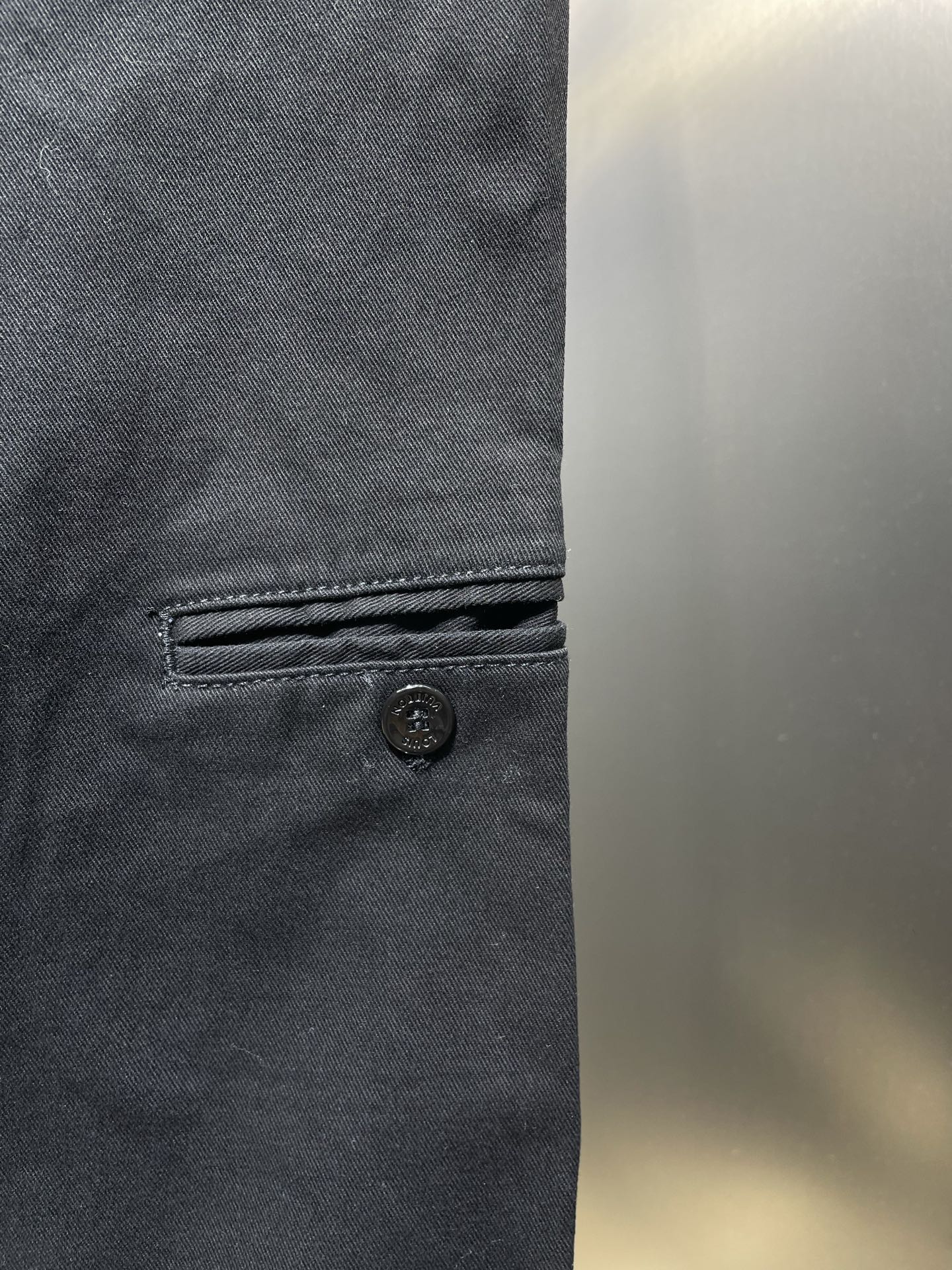 Louis Vuitton  Flared Preppy Chino Pants（1AGTO9）