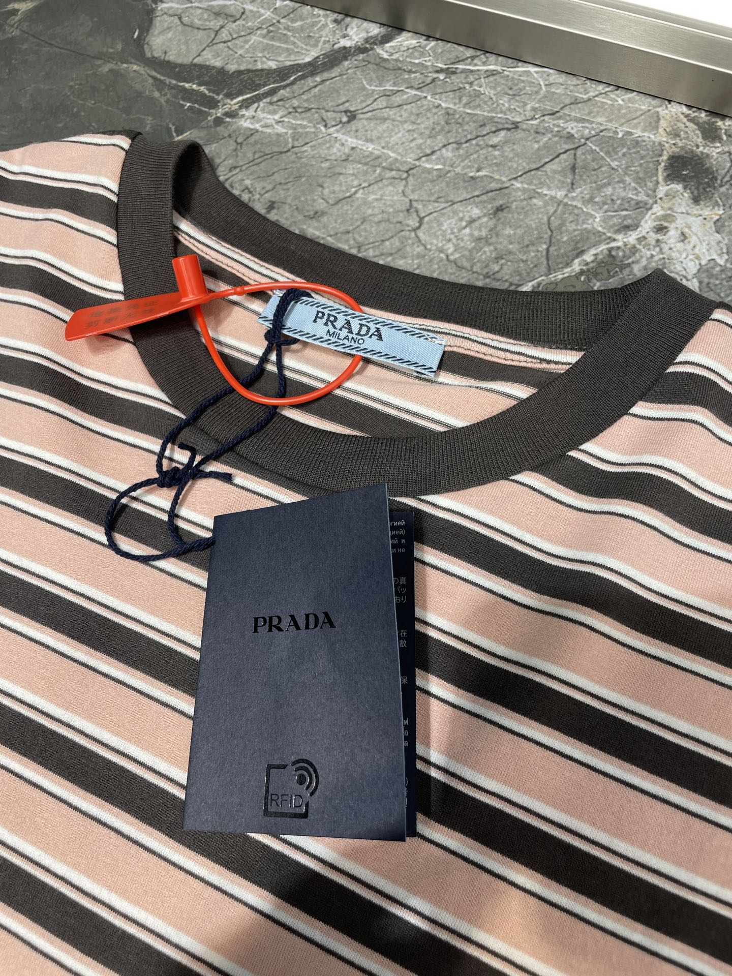 PRADA Twisted cotton striped T-shirt (39633-17K7-F0924-S-OOO）